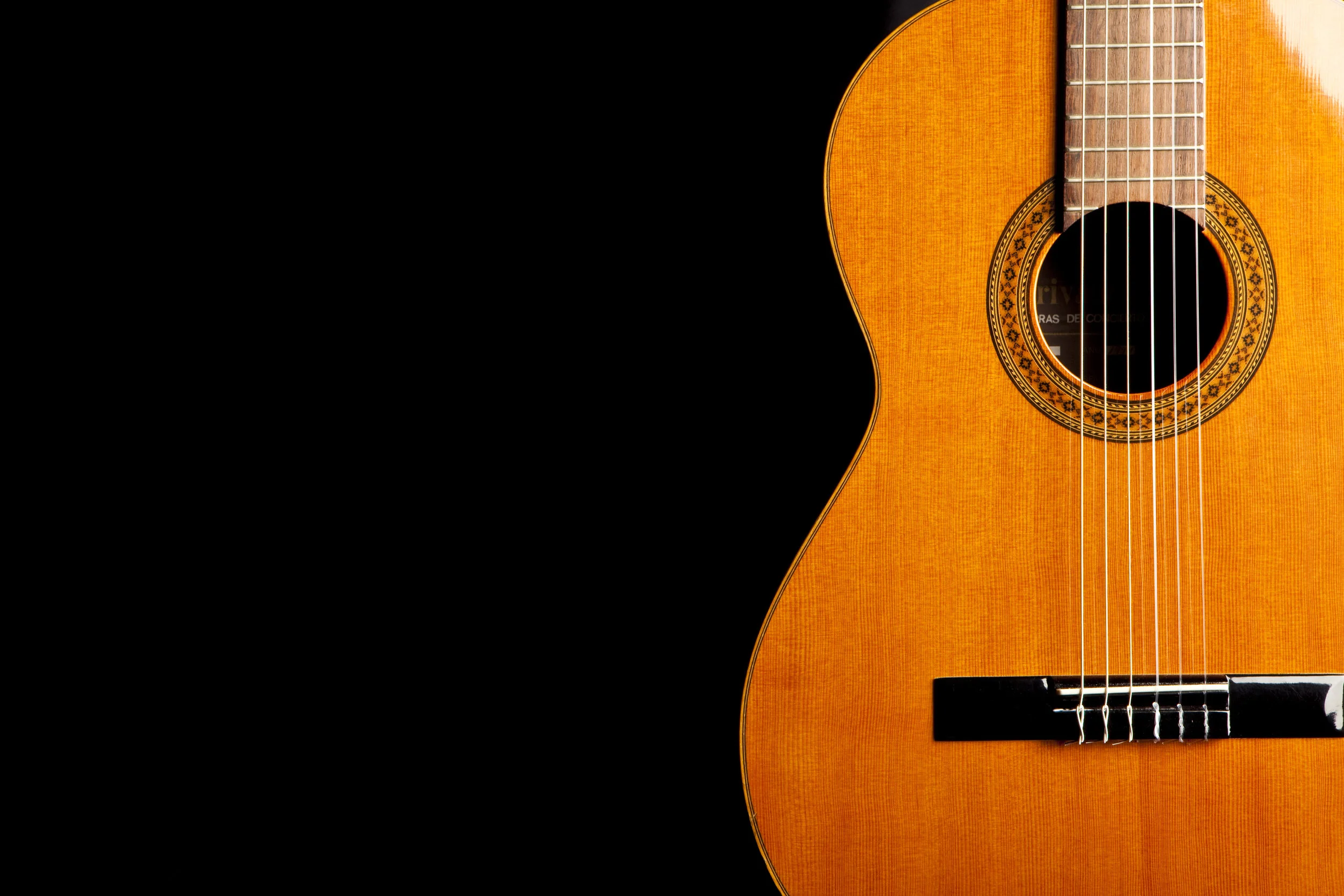 Spanish Classical Guitar_AdobeStock_33352914.jpeg
