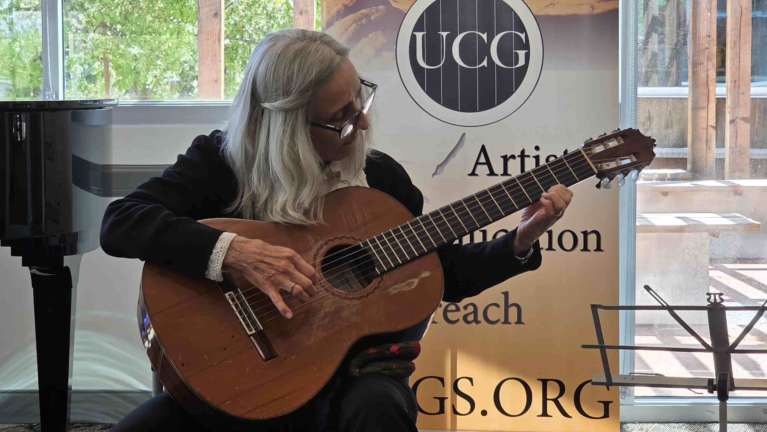 Classical Guitar Open Mic Events — Utah Classical Guitar