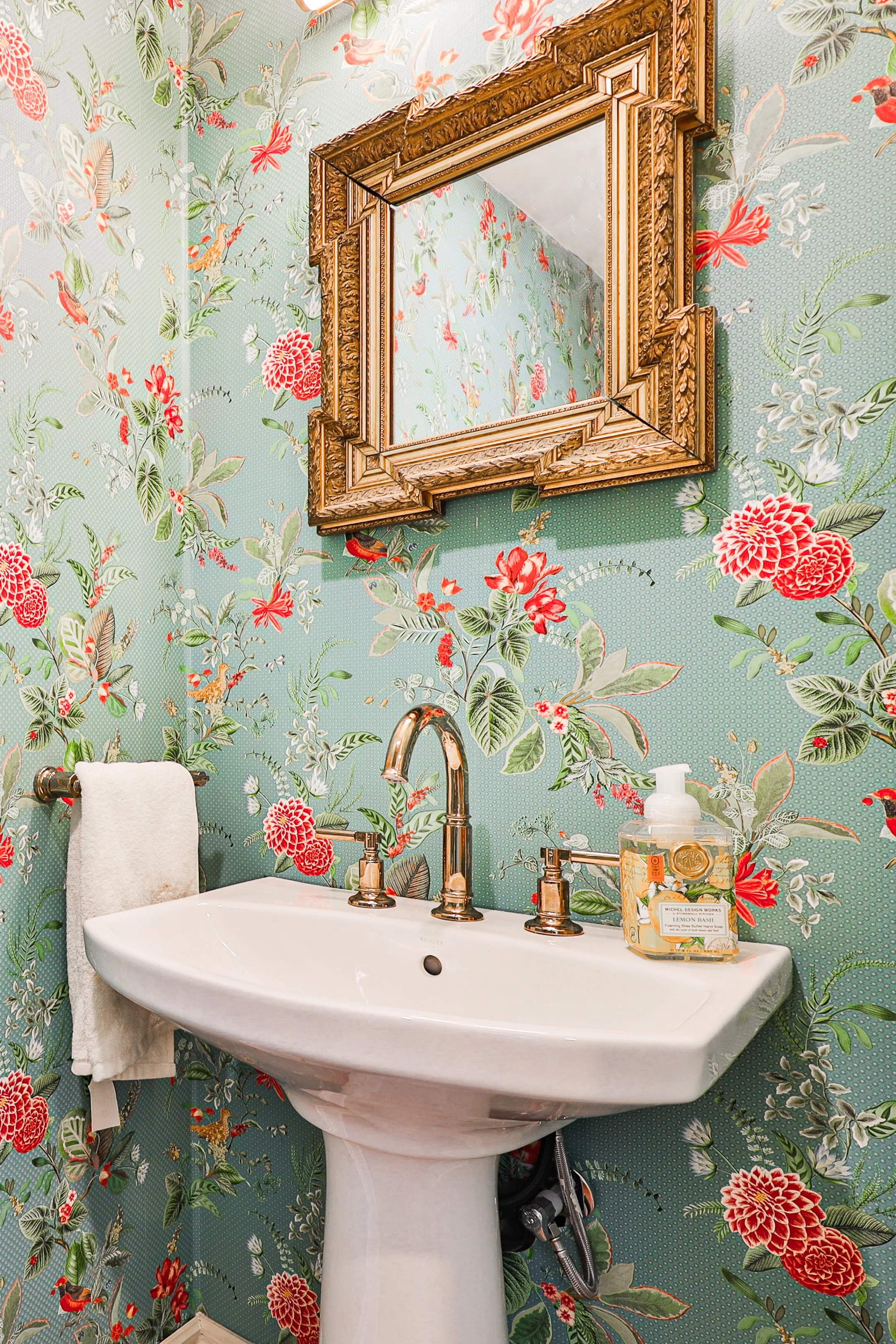 Markland - Powder Room