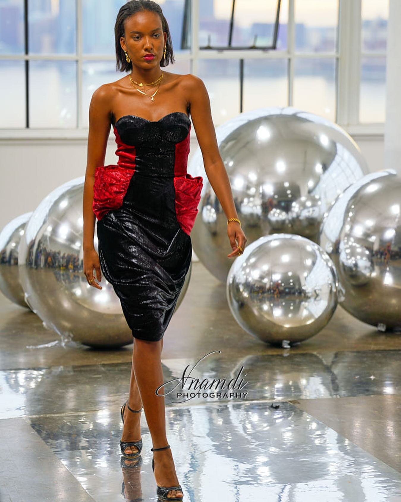 JOYA MA NYFW23 &ldquo;Body Sacred&rdquo; collection Look 6 - Peak on hip bustier dress. DM for inquires 
.
Photo by @ic.nnamdi and @jojoannaff 
Model: @gaellezzz 
Shoes by @elizeeshoes 
Jewelry by @themessyarchive 
Show at @flyingsolonyc @canoestudio