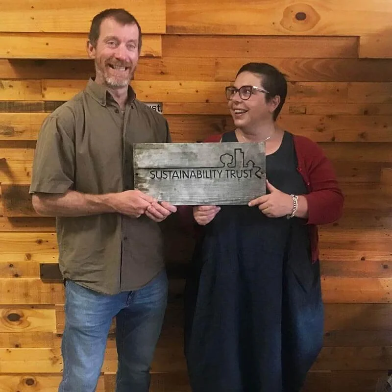 Phil Squire &amp; Georgie Ferrari ‘acting natural’.