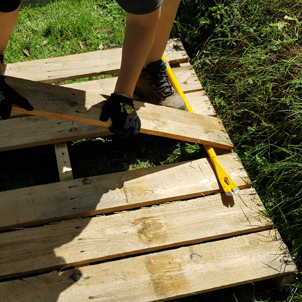 Pallet-planter-small 10.png