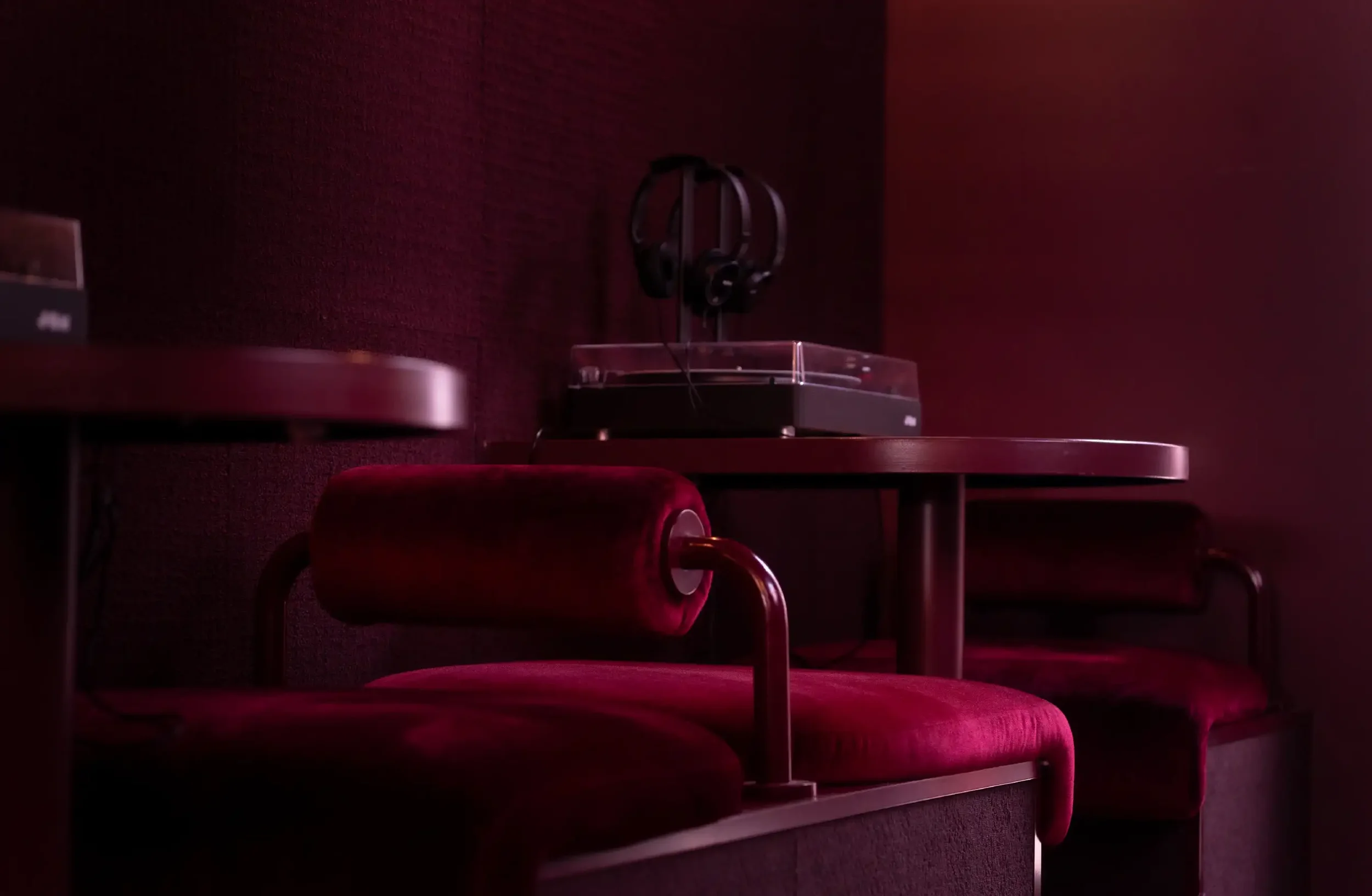 brandworks_sabi-sounds_interior_3.webp