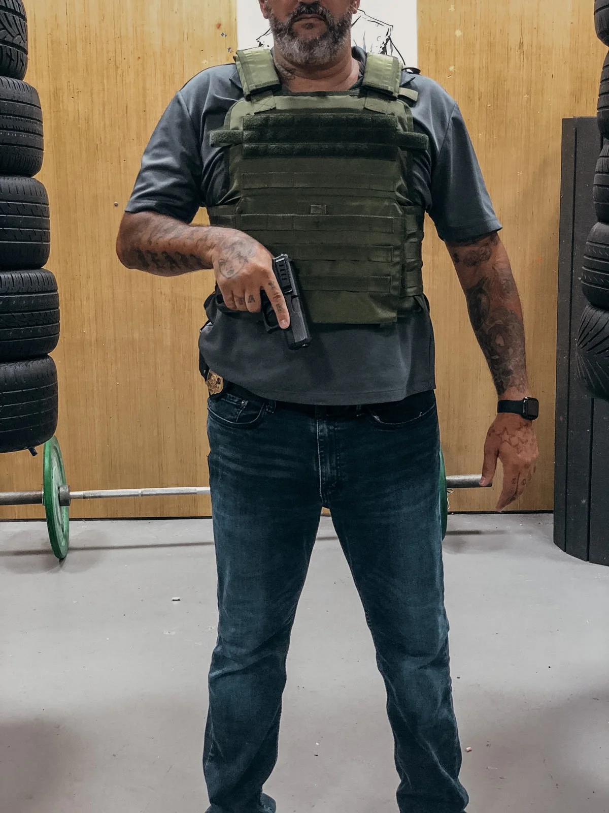 tactical molle vest green pic 1.jpeg