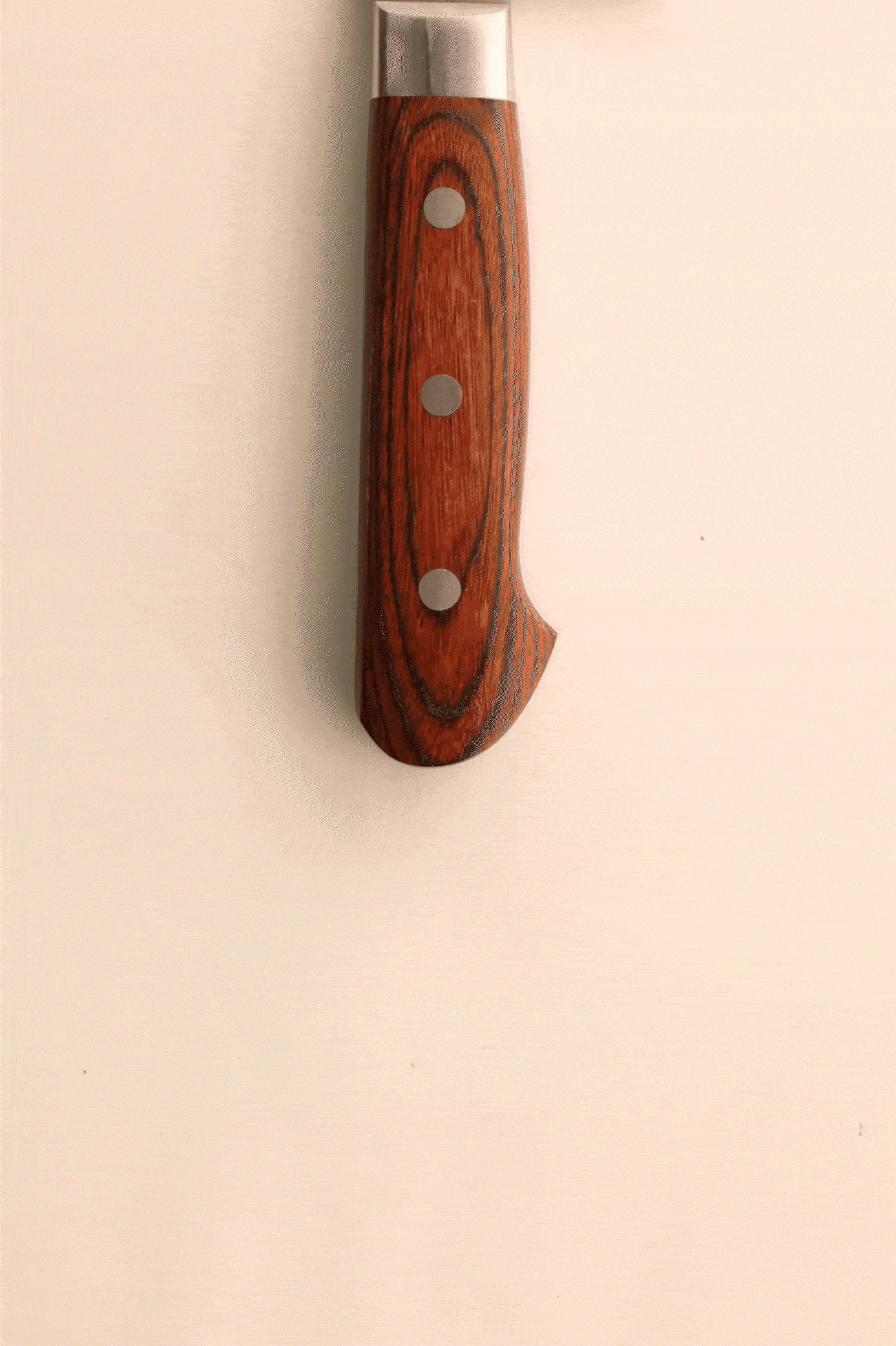 1.Mano-cuchilloLow.gif