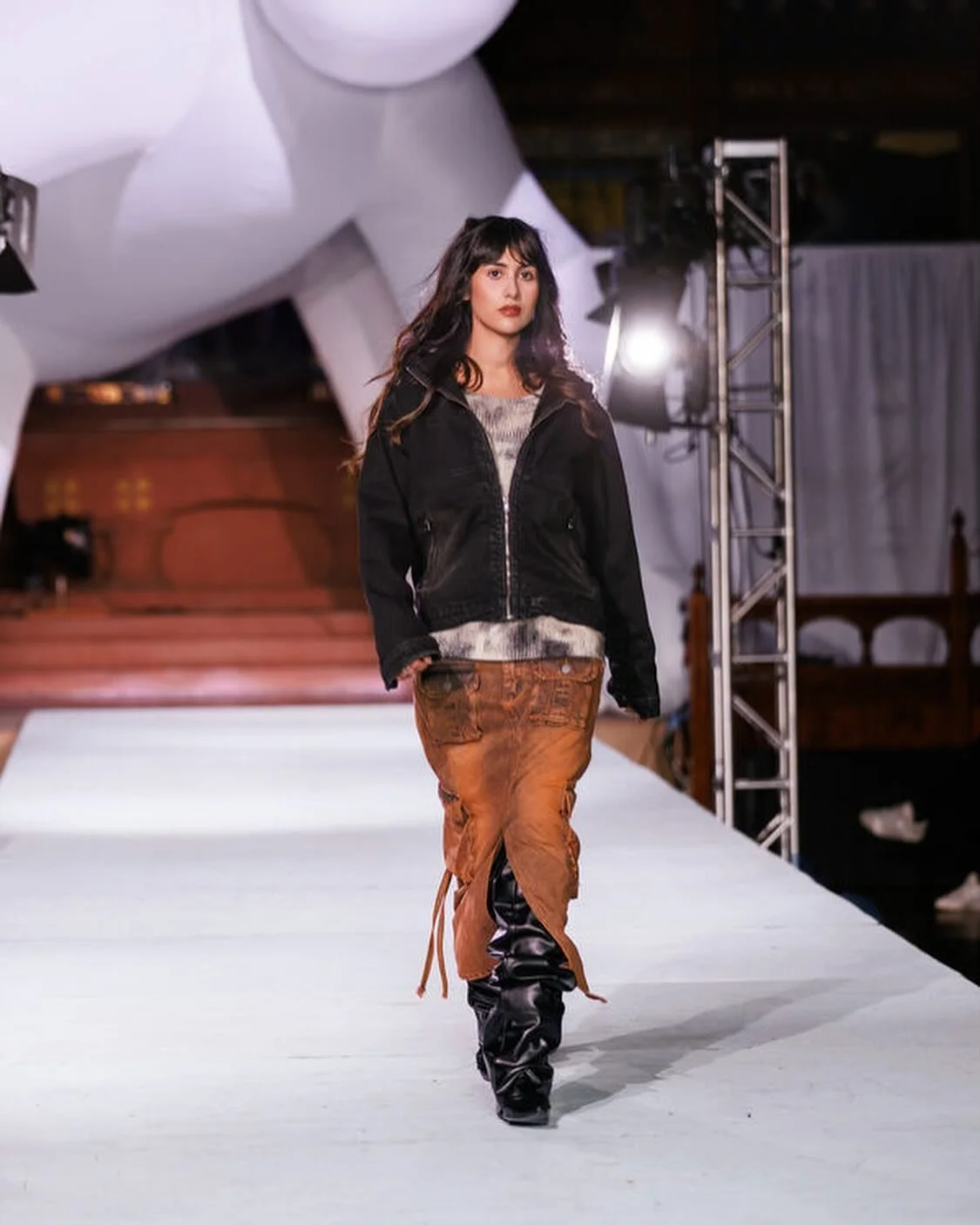 DOLOR WORLD LOOK 14 
Denim Flight Jacket paired with our Mud Denim Rave Skirt
Model @kmbrlyortg 
Photographer @theoxproject
Host @antixartfest @casscellina
Hair and Makeup @kristinkaide 
Styling @aasaulen @o.kusio @friendlybitchh
Producers @itsdollll
