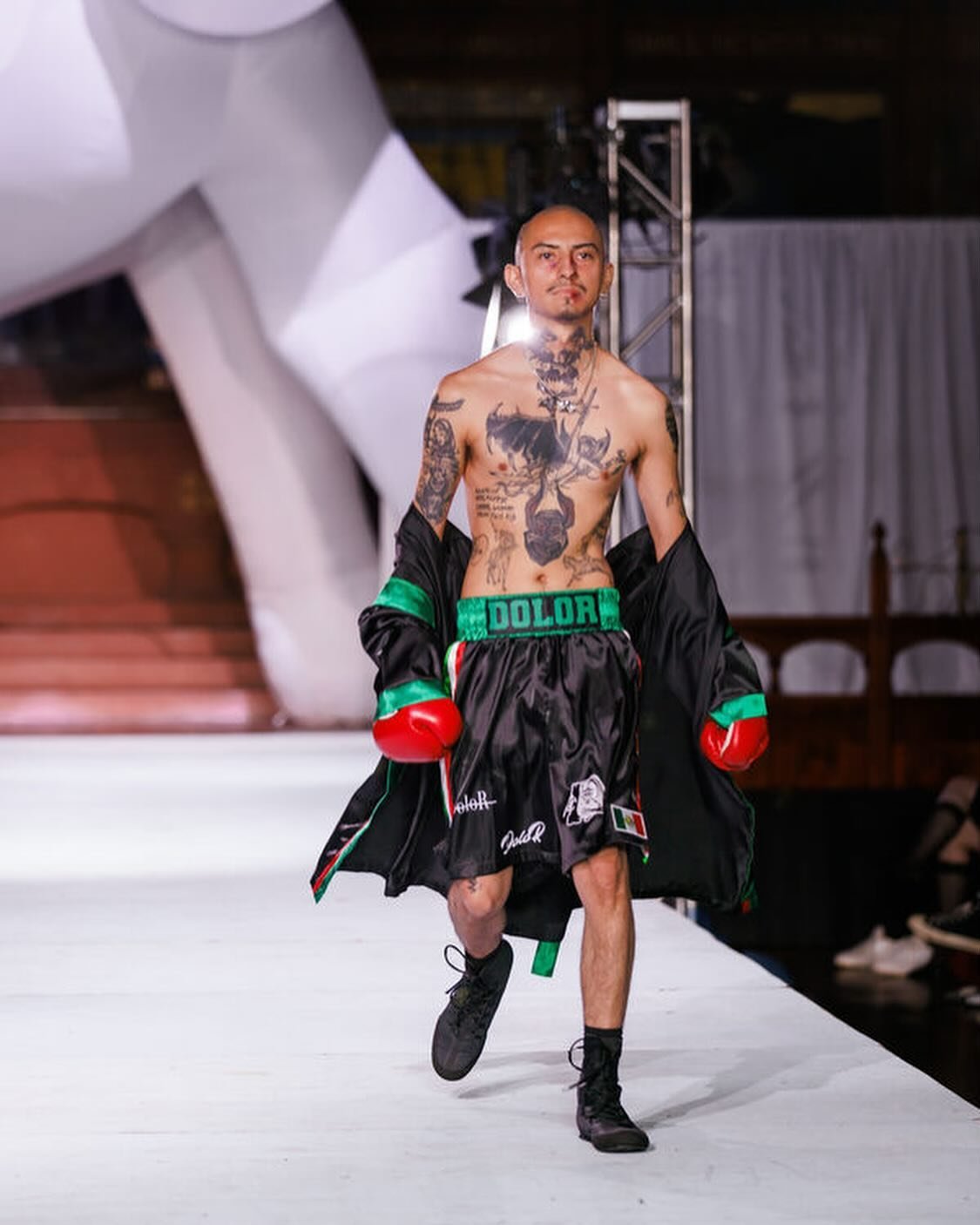 DOLOR WORLD FINAL LOOK
Dolor Boxer Set 
Model @bluesyru 
Photographer @theoxproject
Host @antixartfest @casscellina
Hair and Makeup @sexyscalps @kristinkaide 
Styling @aasaulen @o.kusio @friendlybitchh 
Production @itsdollllll @benji.hamgeri @dapper_