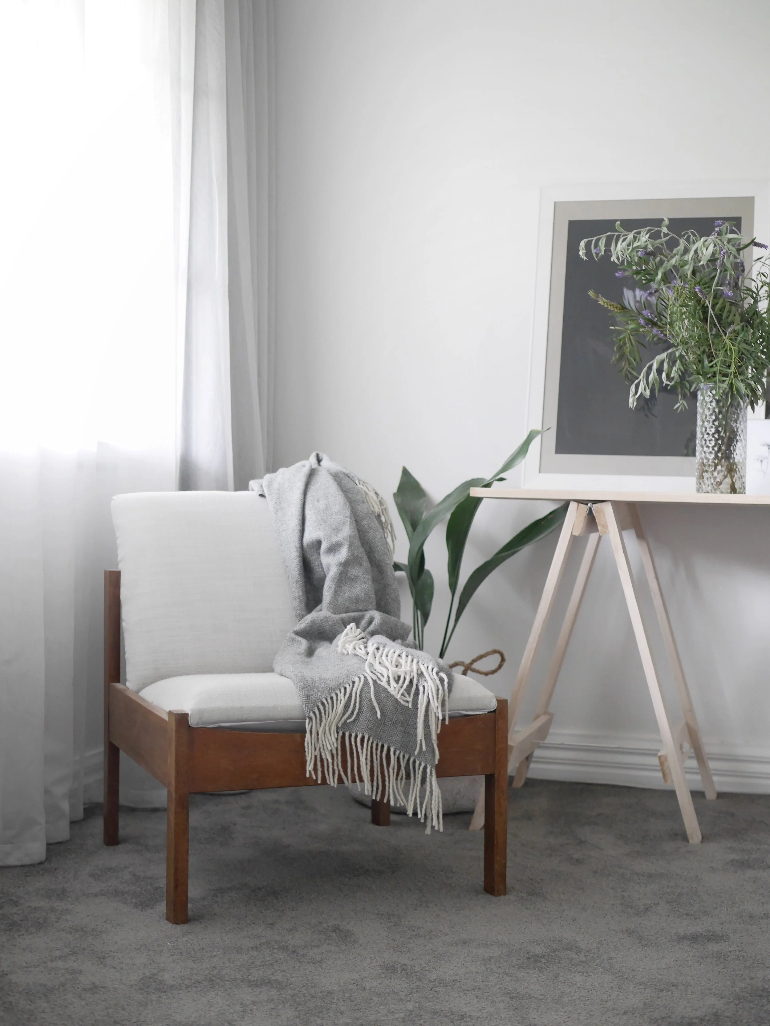Ezibuy woolen throw