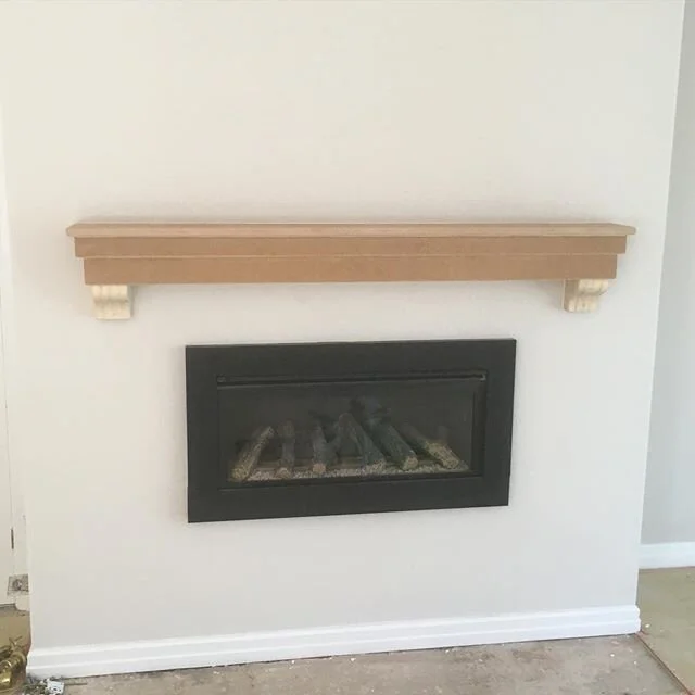 Handmade mantle made to customers requirements using a fire retardant mdf.The design was clean line and simple with softly shaped corbels to finish .
#outofthewoodworkbytim#supportlocalbusiness#cheshire#instadaily#instagood#handmade#bespokefurniture