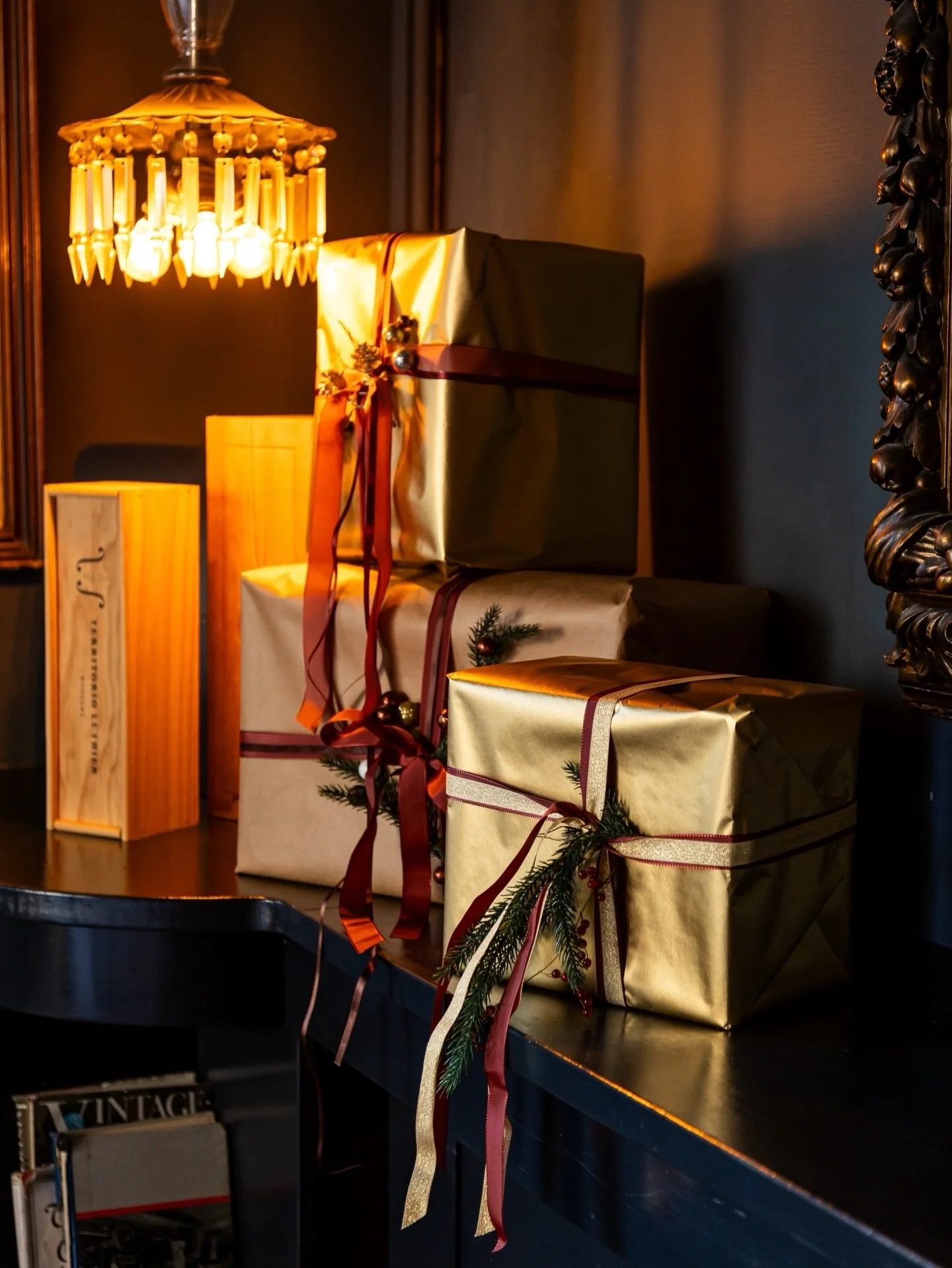 Mangler du stadigv&aelig;k &aring;rets julegave? 🎁
Hos @restaurantmaven kan du i hele december f&aring; 20% i merv&aelig;rdi, n&aring;r du k&oslash;ber et valgfrit gavekort p&aring; over 1.000 kr. Det betyder, at du f&aring;r endnu mere at nyde for,