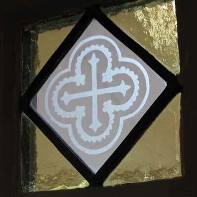 005 - Etched glass detail .jpg