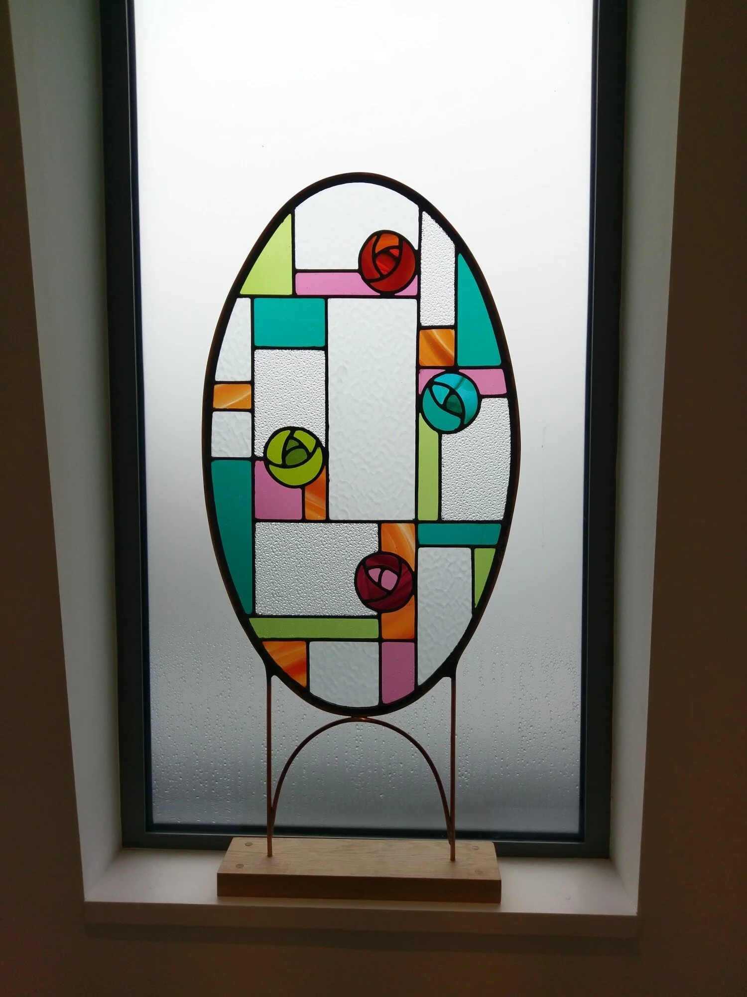 Freestanding oval panel commission 