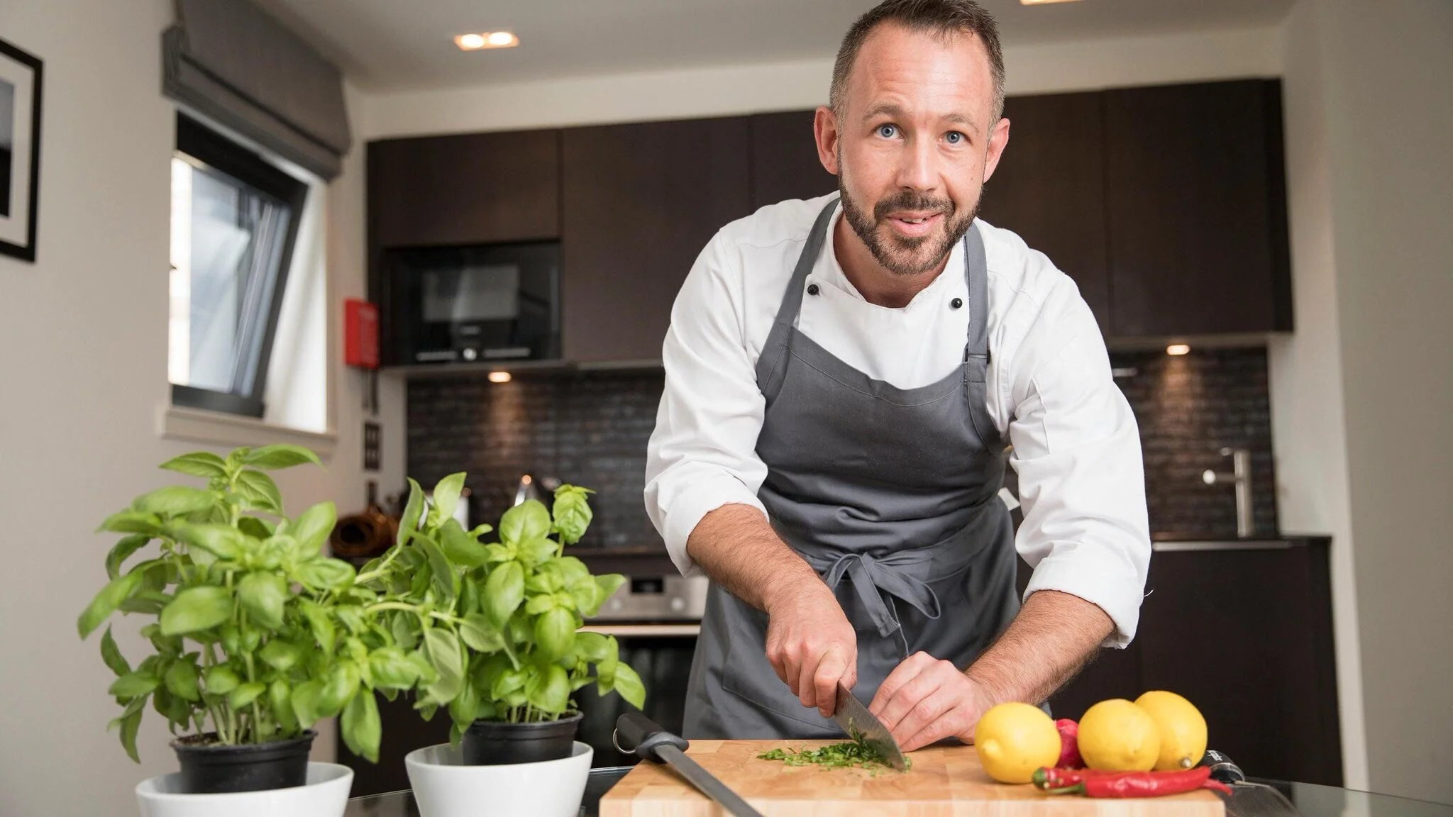 Edinburgh’s leading private chef launches home delivery service 