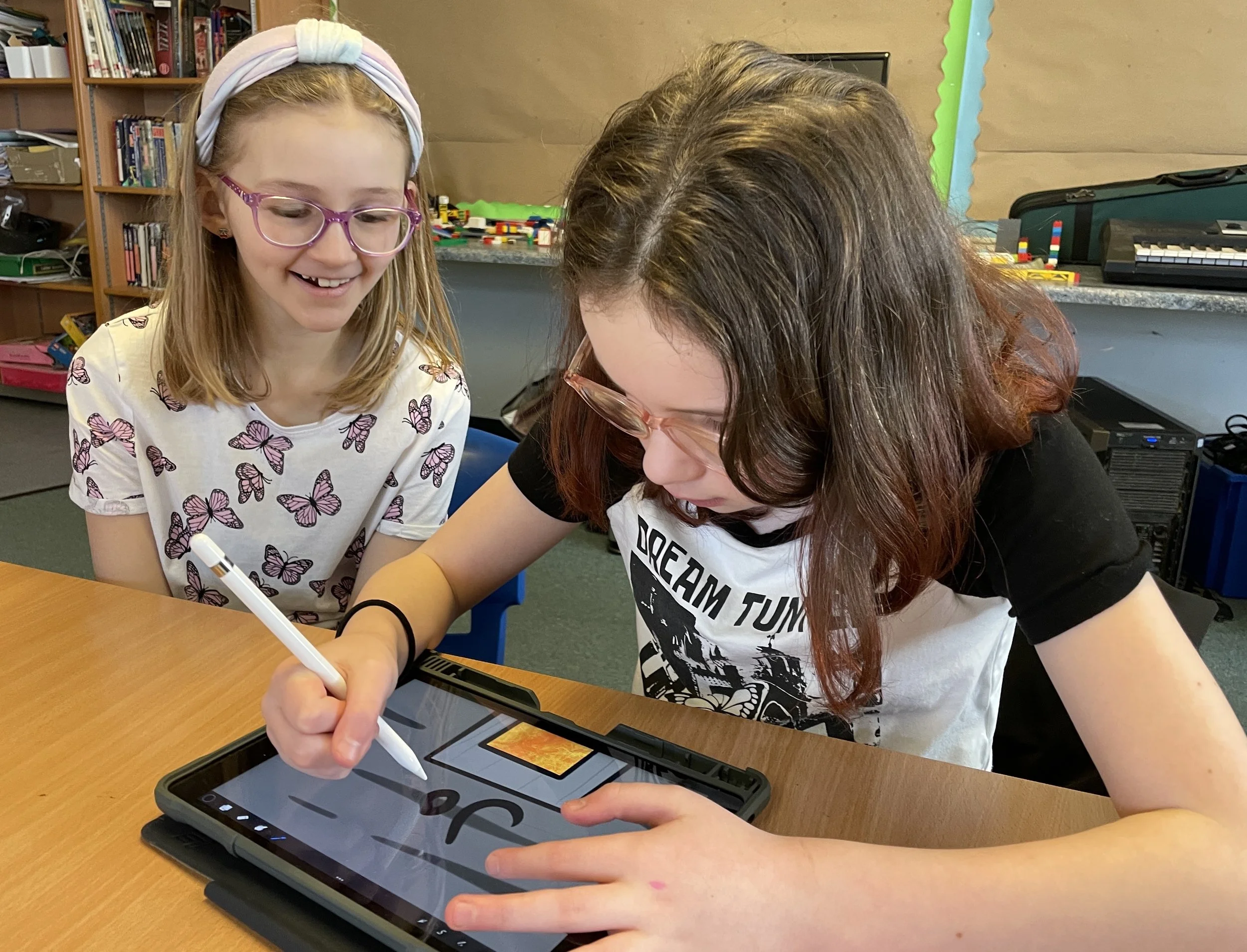 CastelsideGeoStories 3.JPG