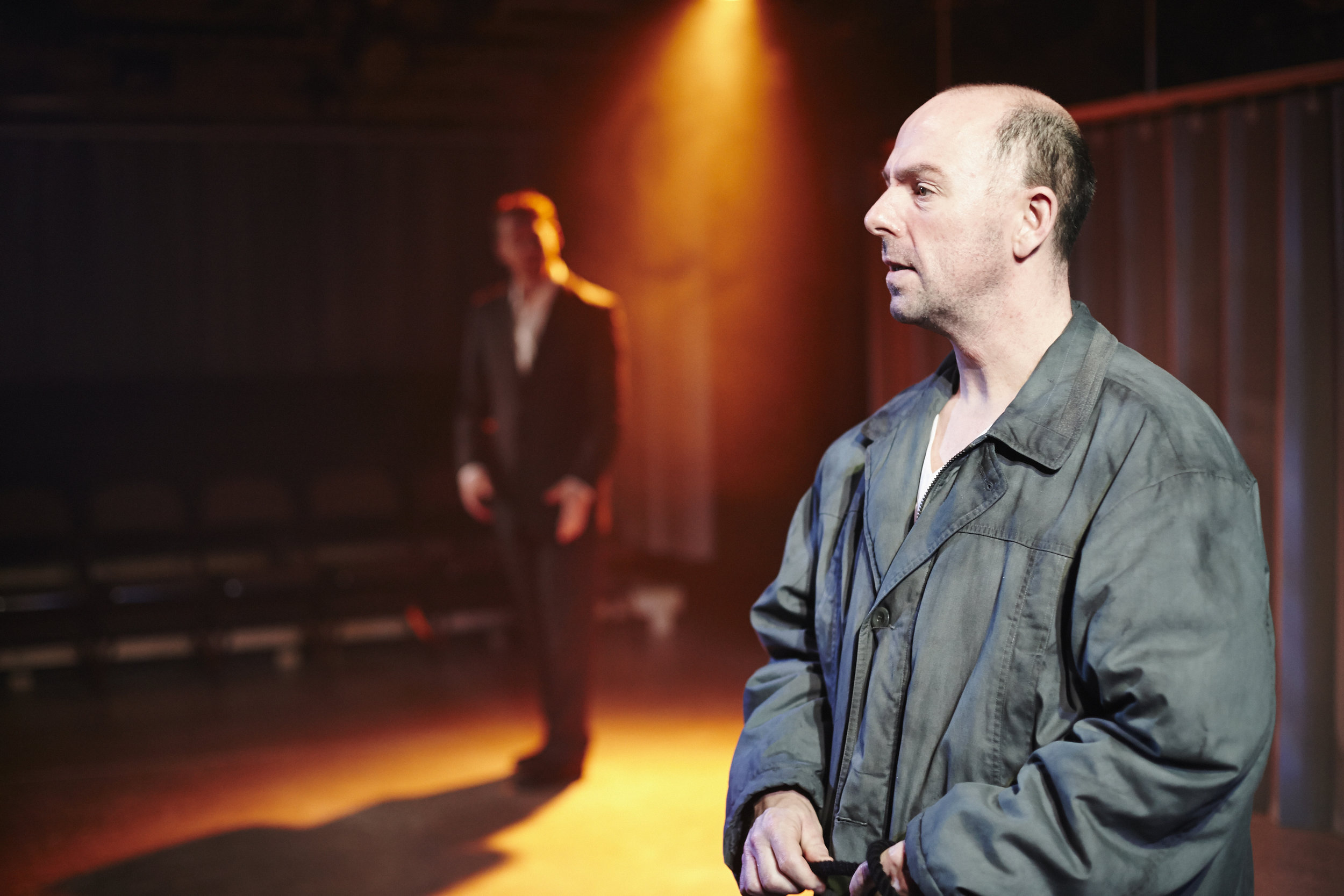 THE DOG, THE NIGHT AND THE KNIFE - Arcola Theatre