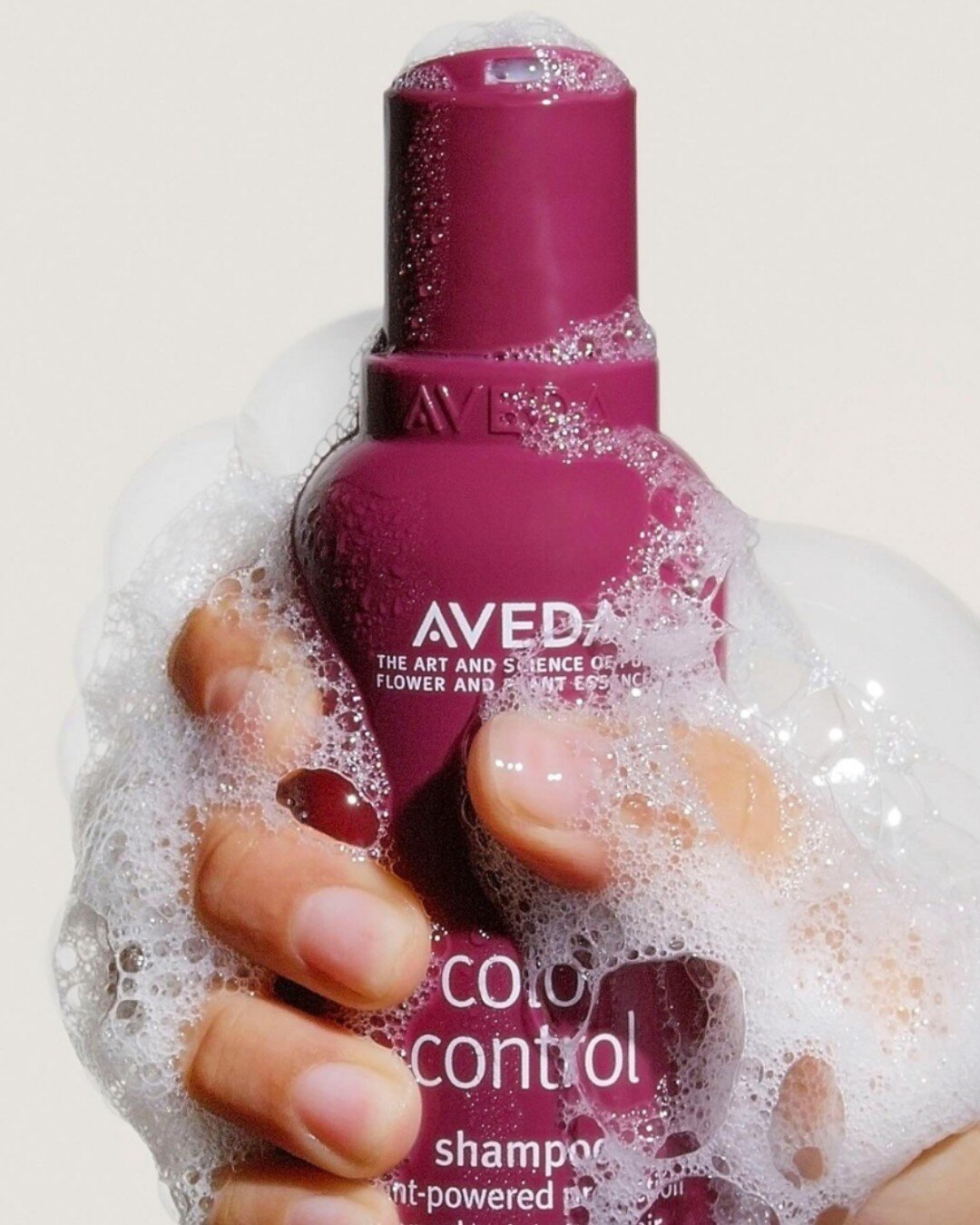 Achieve salon-quality results at home with Aveda's Color Control Light Shampoo 🚿

Ideal for fine to medium hair, this plant-based shampoo provides your hair up to 8 weeks of colour protection. Its clever formula works to gently cleanse without strip