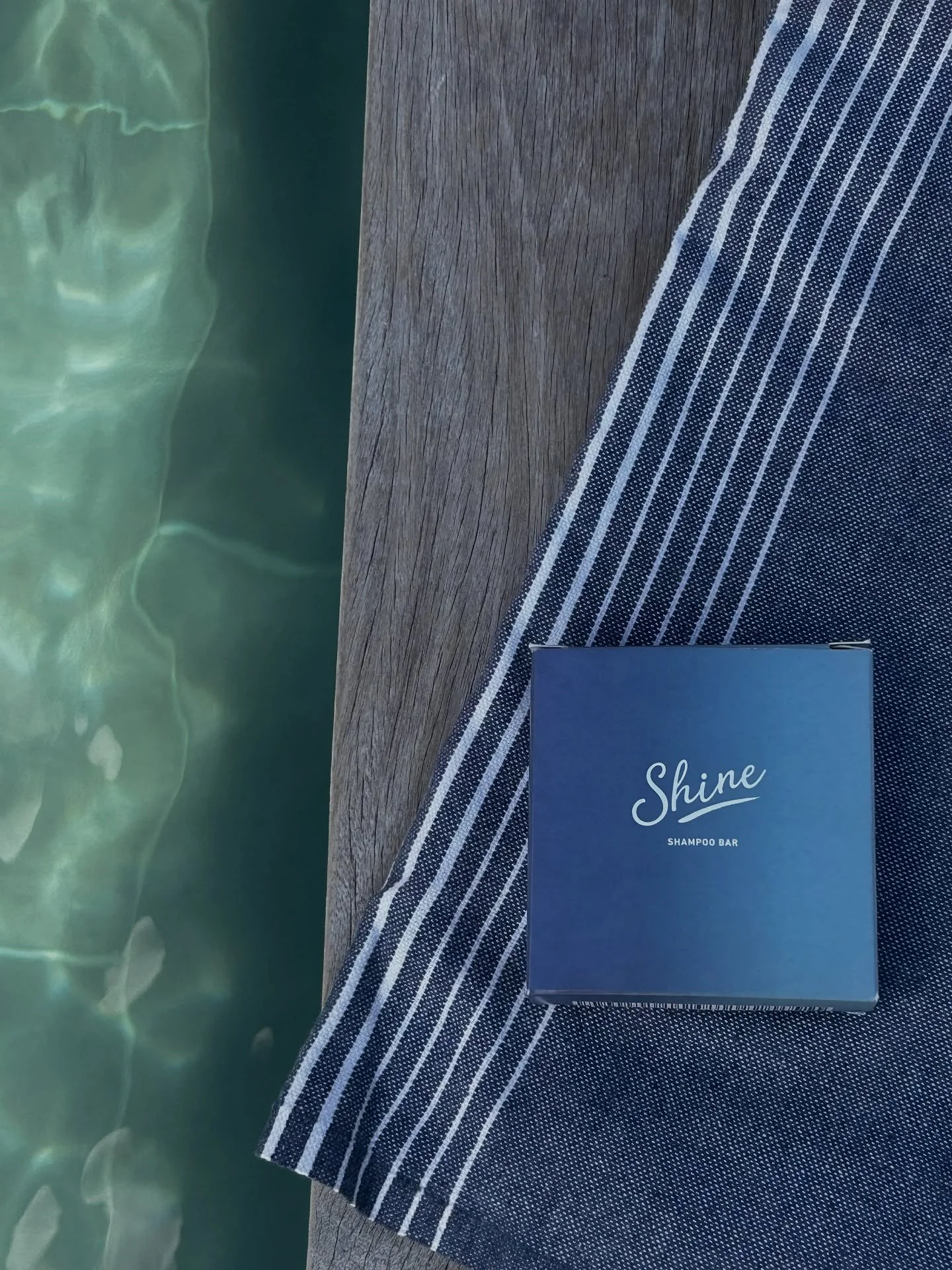 Meet your perfect travel companion 🏖️ 

Developed by Shine&rsquo;s own Jonathan, the award-winning @shineshampoobars are easy to throw in your holiday bag - and one bar lasts four times longer than a standard-sized bottle of liquid shampoo. 

Made w