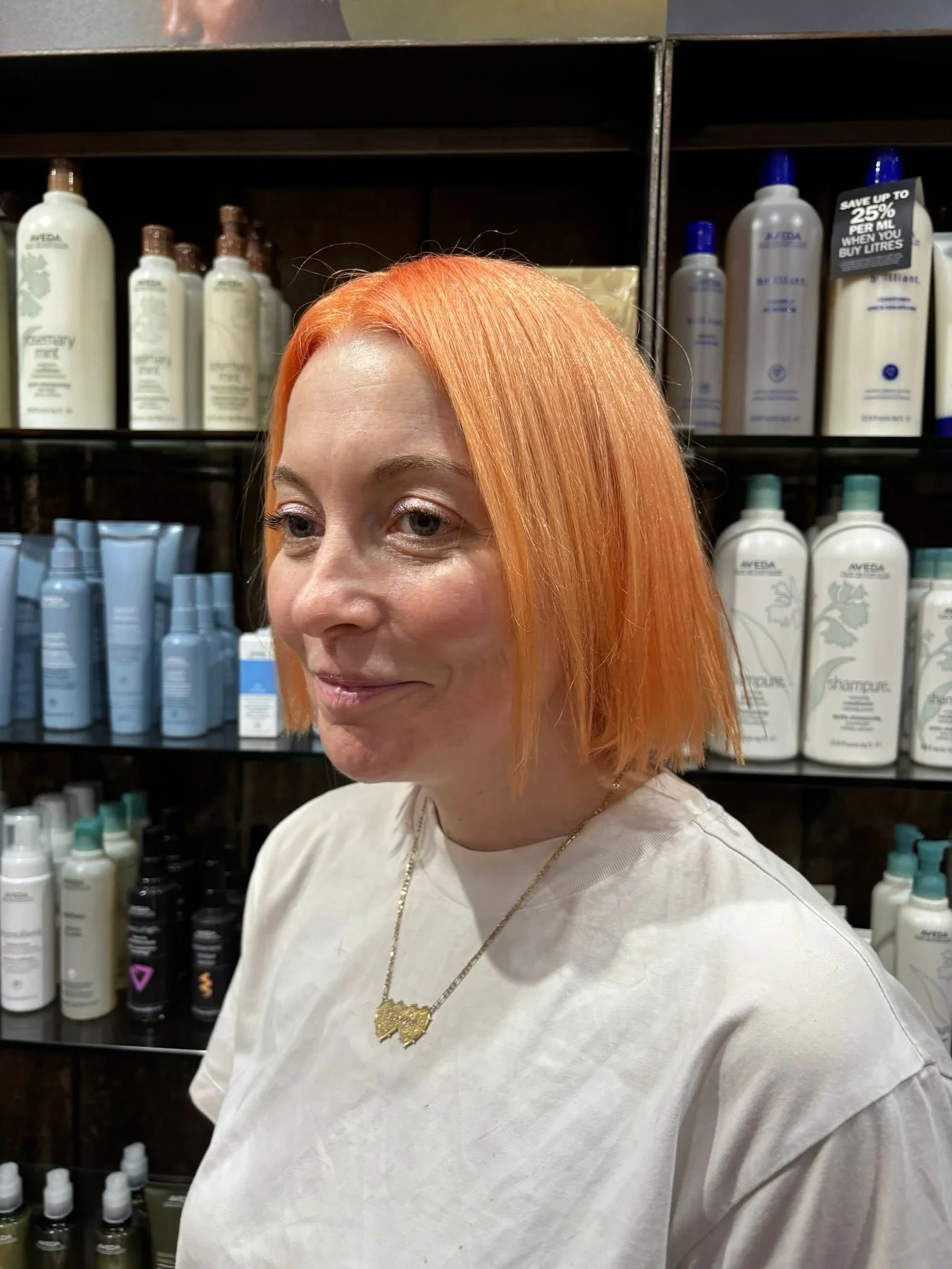 We&rsquo;re obsessed with this dreamy peach-toned bob.

Peach hair seems to be having a moment in the salon, and we&rsquo;re 100% here for it! 

Cut by ✂️ Franco
Colour magic by 🎨 Marianne

#AutumnHairGoals #HairInspo #PeachHair #PeachBob #BobHairCu