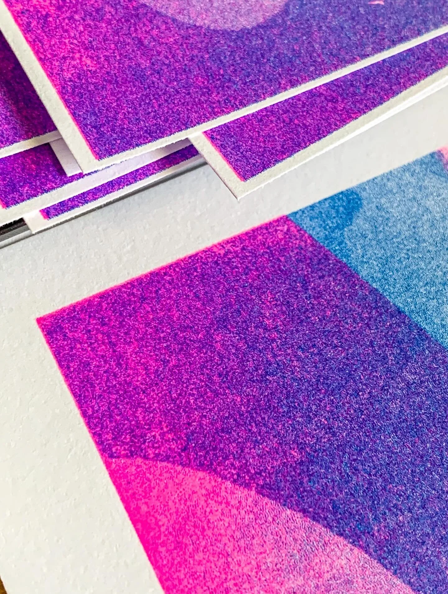 The texture is 𝒆𝒗𝒆𝒓𝒚𝒕𝒉𝒊𝒏𝒈 ✨
New Risograph prints now available 💙

Thank you @nogloss.riso for printing these beauties.