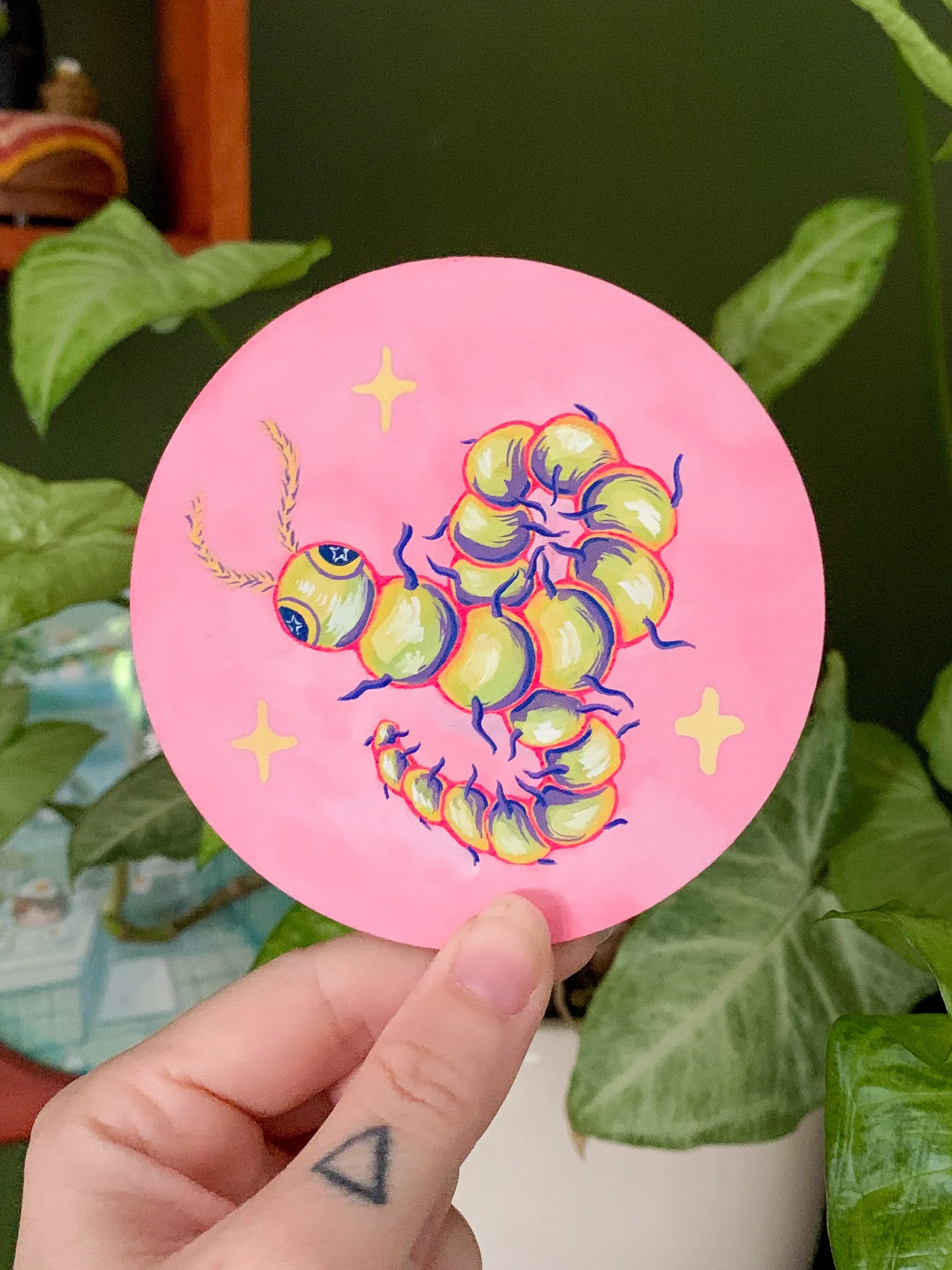 10 ✶ Critter