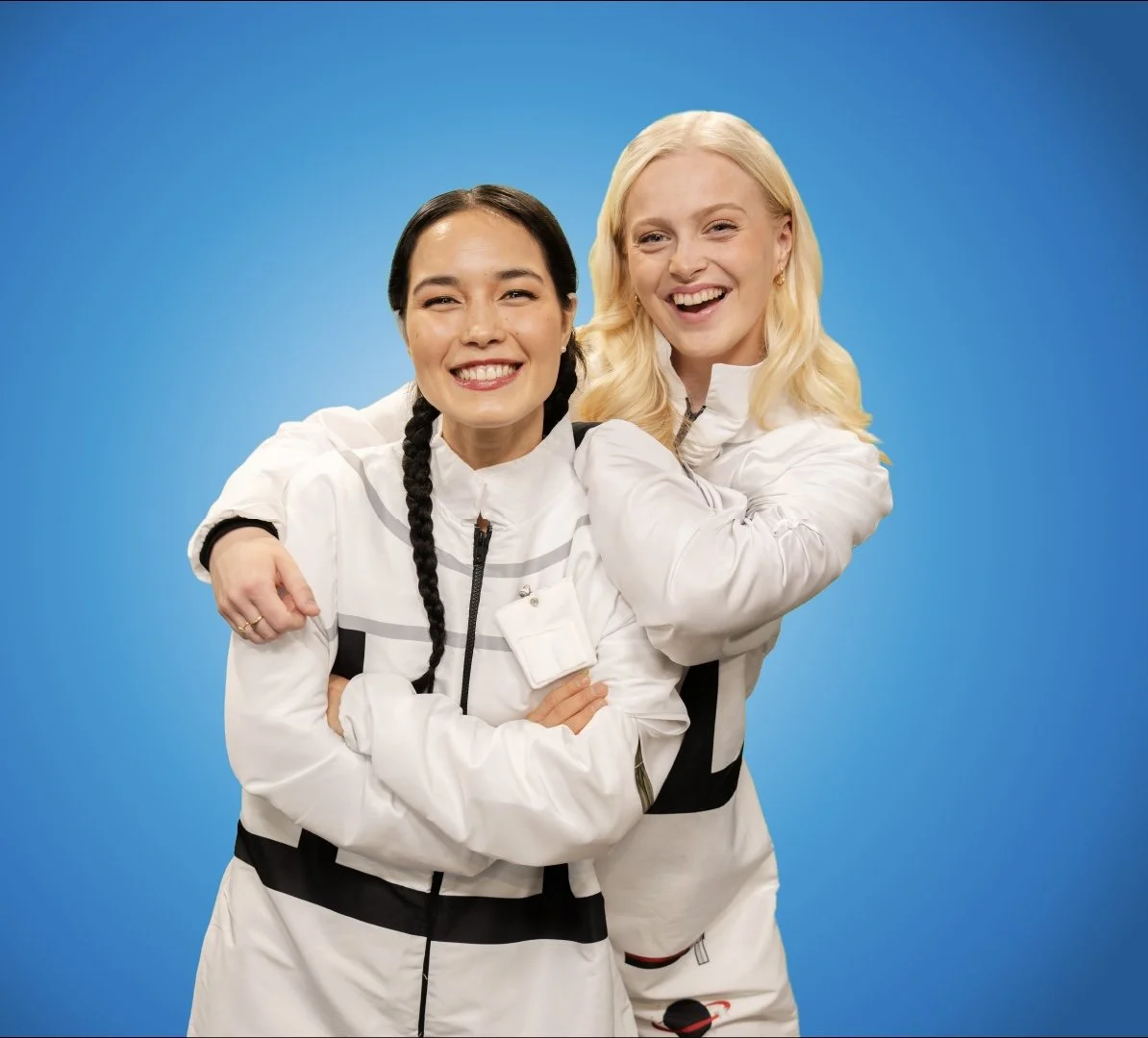 Ida och Ellen_Blå.jpeg