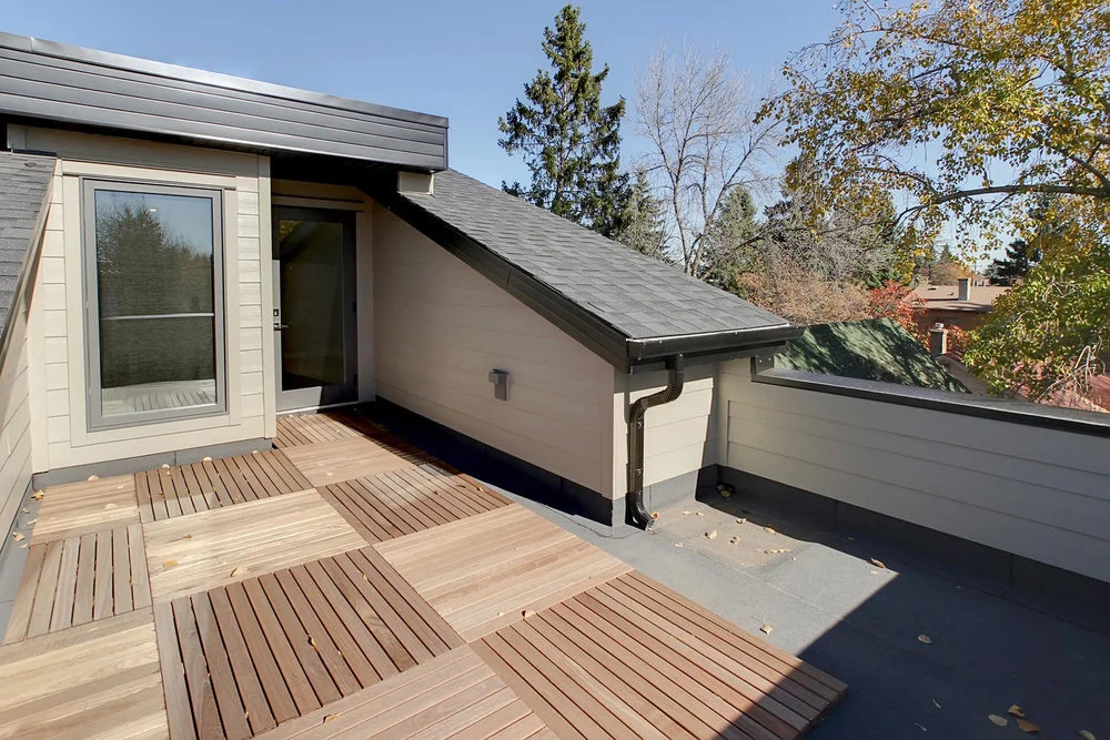 11430+75+Avenue+NW+Edmonton+AB-large-044-47-Balcony-1500x1000-72dpi.jpg