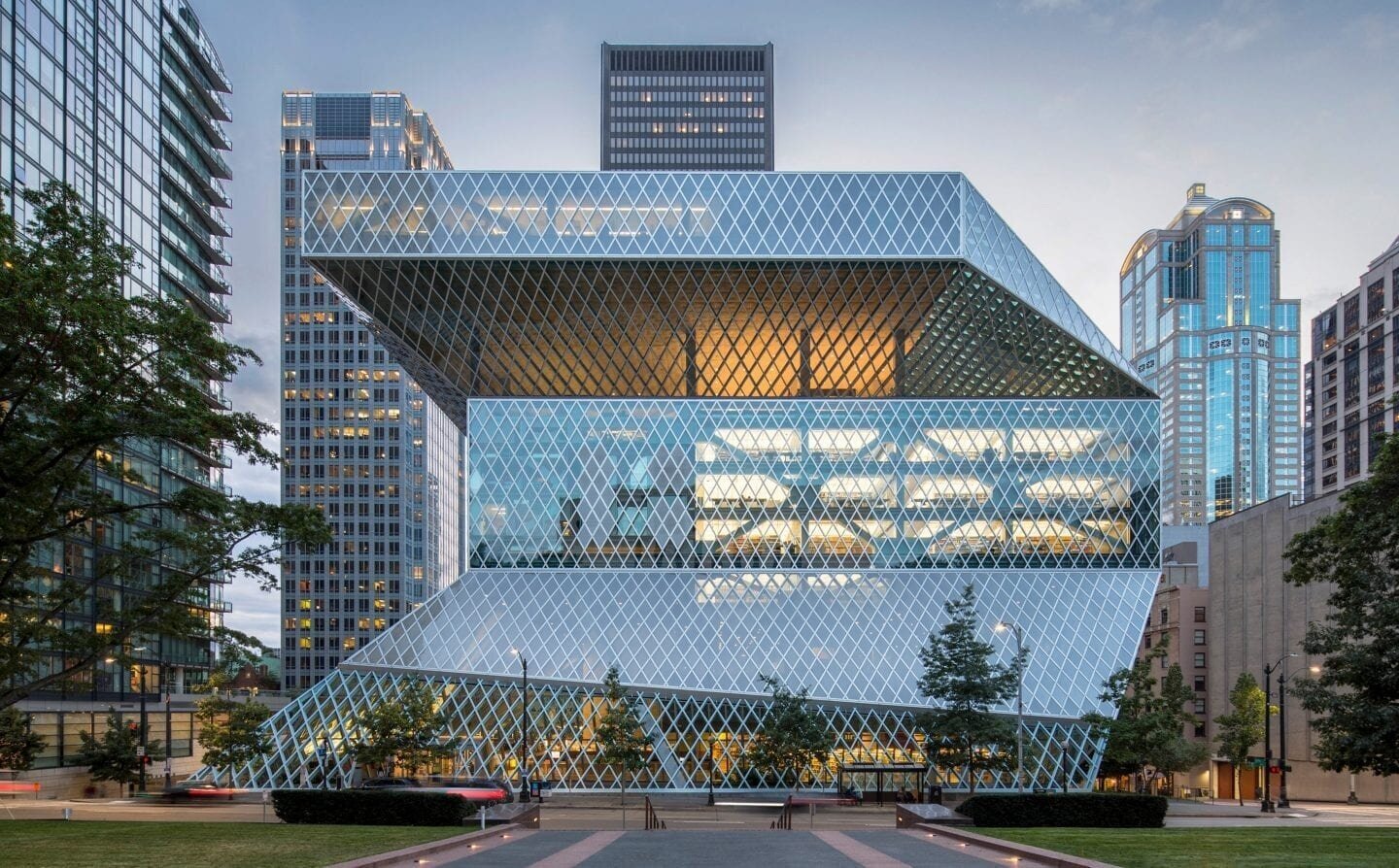 Seattle Public Library (Image source: Hoffman Construction Corp.)