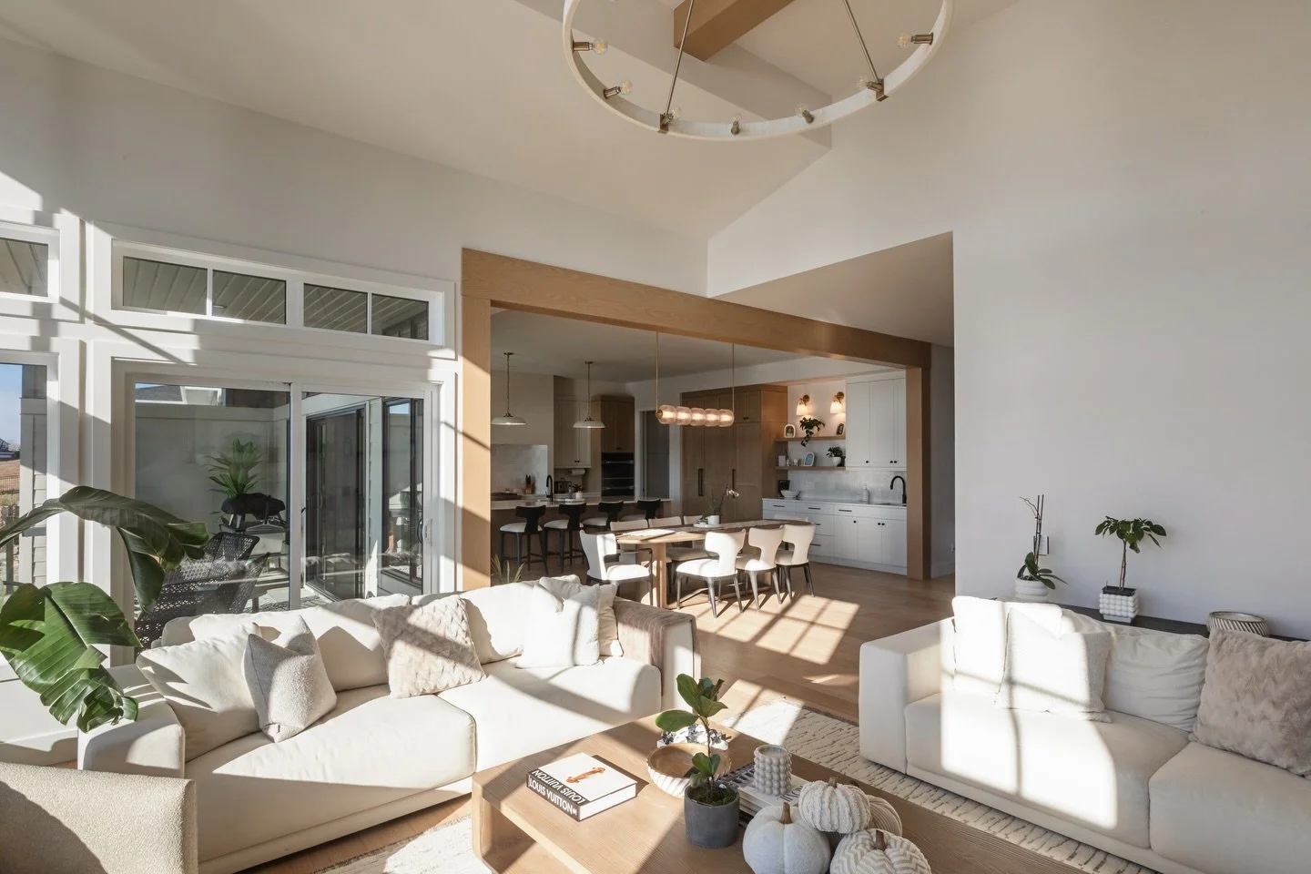 Days on the water when the light hits just right. >>

Construction on our Lakefront II build in @jensenlakes is well underway, inspired by this original Lakefront design you loved. 📷

Send us a DM to learn about the elevated features in our ne