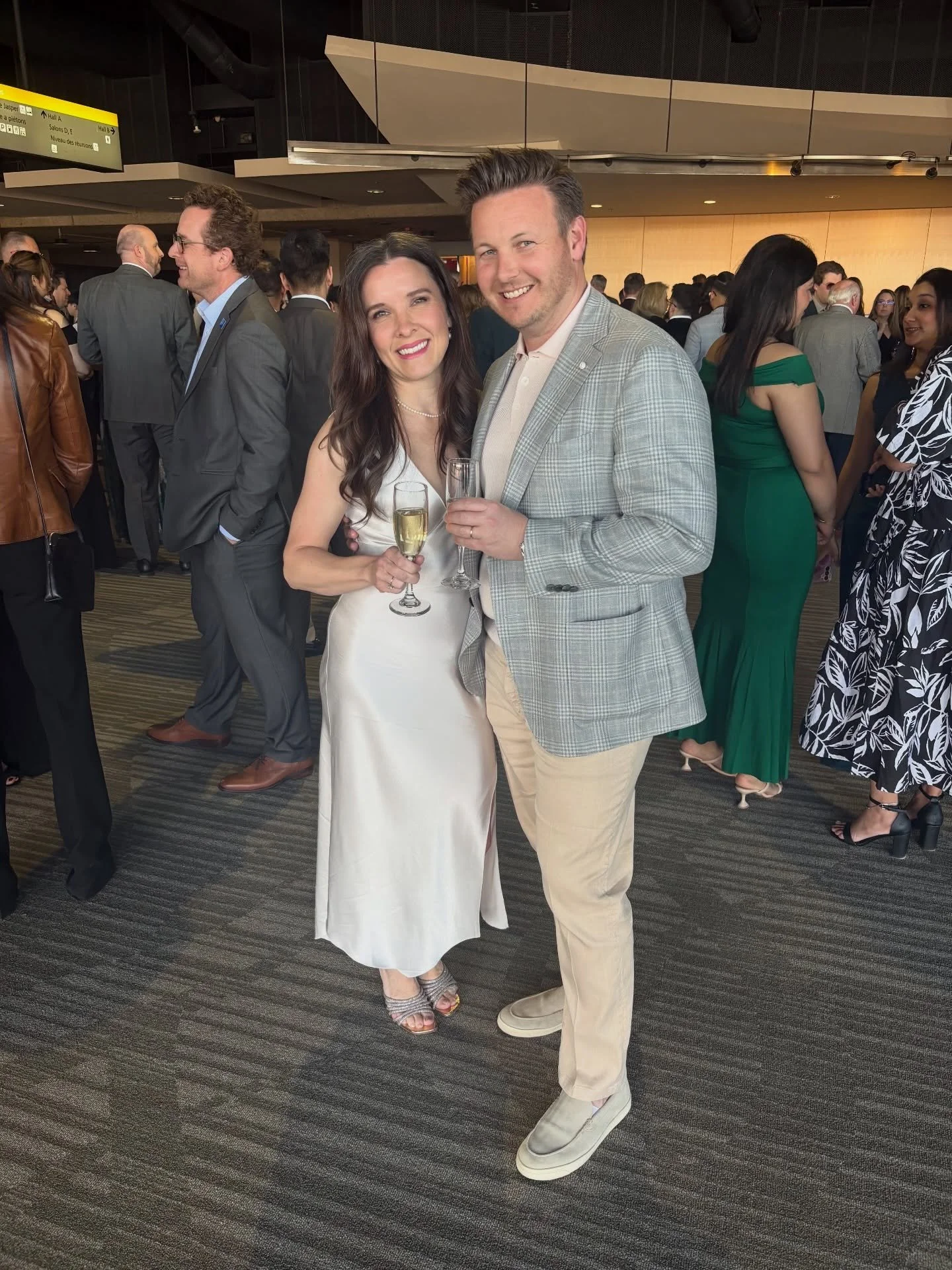 Oui oui, Paris. 🇫🇷🥖

We had a great time over the weekend celebrating with our industry peers at the @bildedmontonmetro Awards of Excellence in Housing. This event is always a good one, reminding us why we love this industry and the wonderful peop