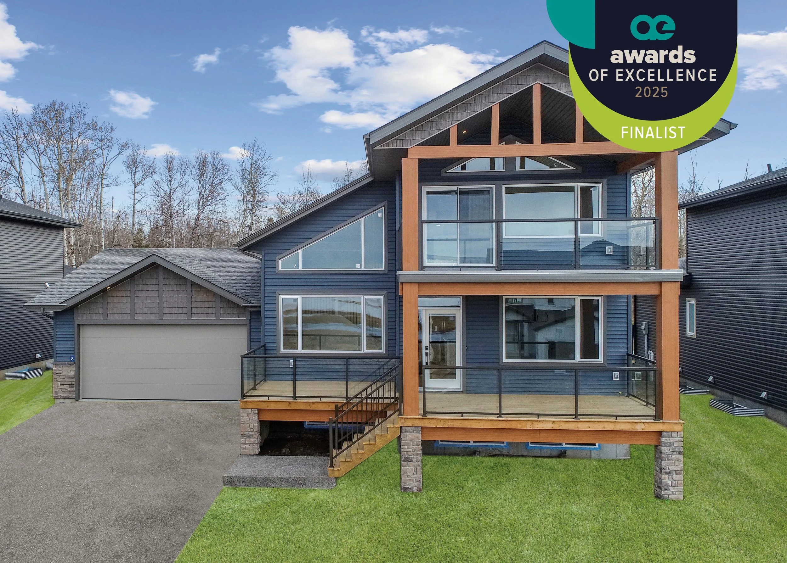 Exterior of the Lakeside Loft House in Waters Edge Estates by Urbis Infill Homes.