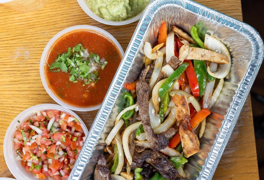 FAJITA BAR &mdash; CATERING
Everyone builds their own. Your party, your way.

📍Rochester Hills, MI 📲(248) 453 5371