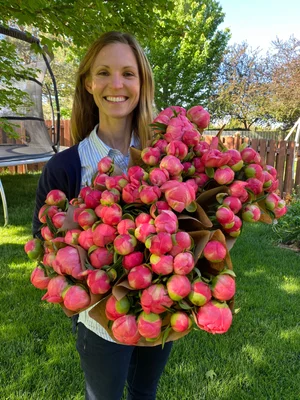 Julie Pal - Julie Pal Peonies