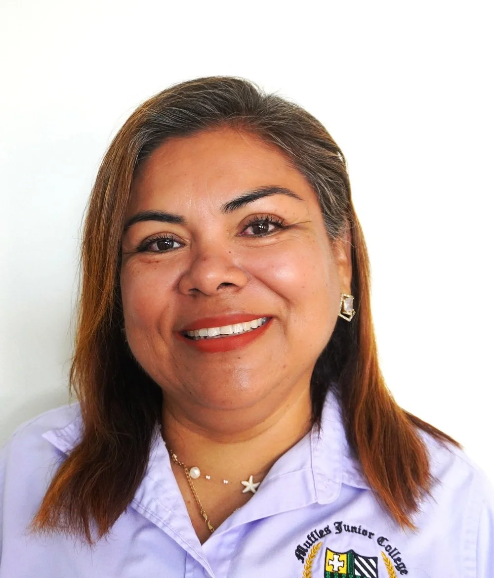 Mrs. Inair Perez