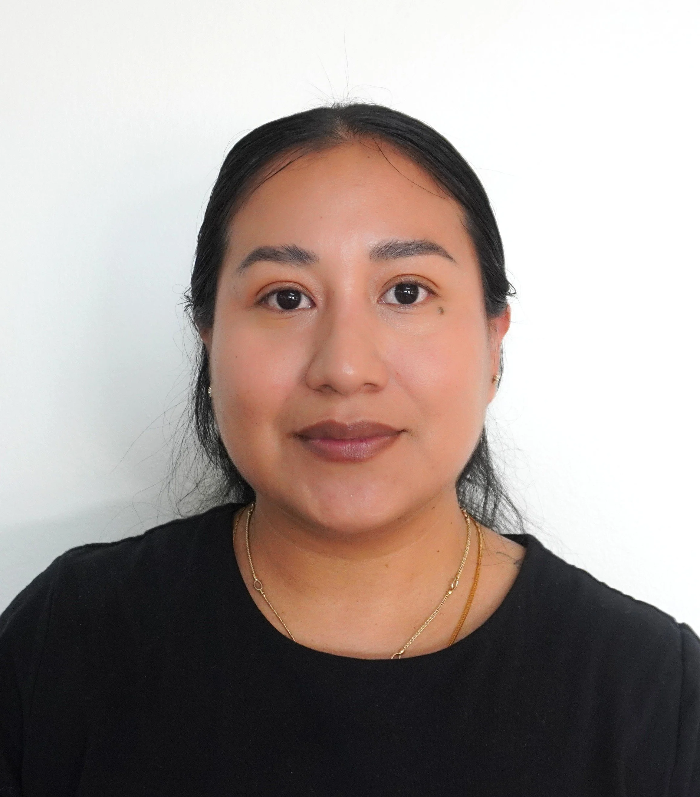 Ms. Yolanda Urbina