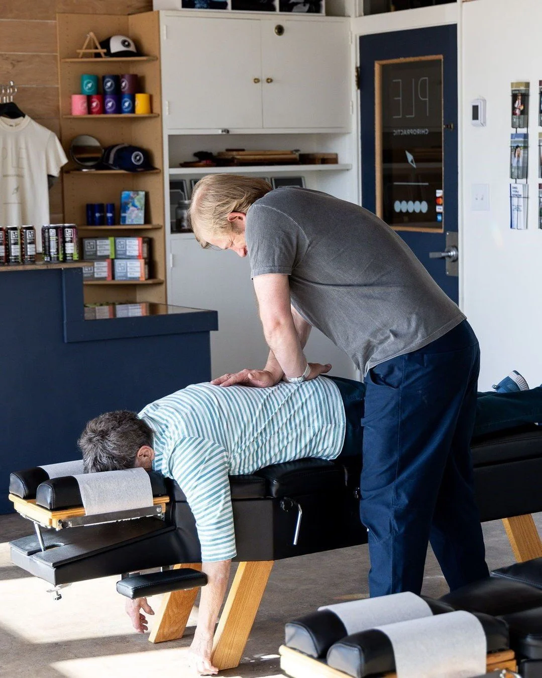 Monday morning checklist:
☕ Coffee
🧠 Wake brain up
🦴 Realize your back is mad at you for something you did yesterday

Happy Monday, friends.