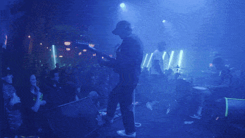 ezgif-51f564736c50de11.gif