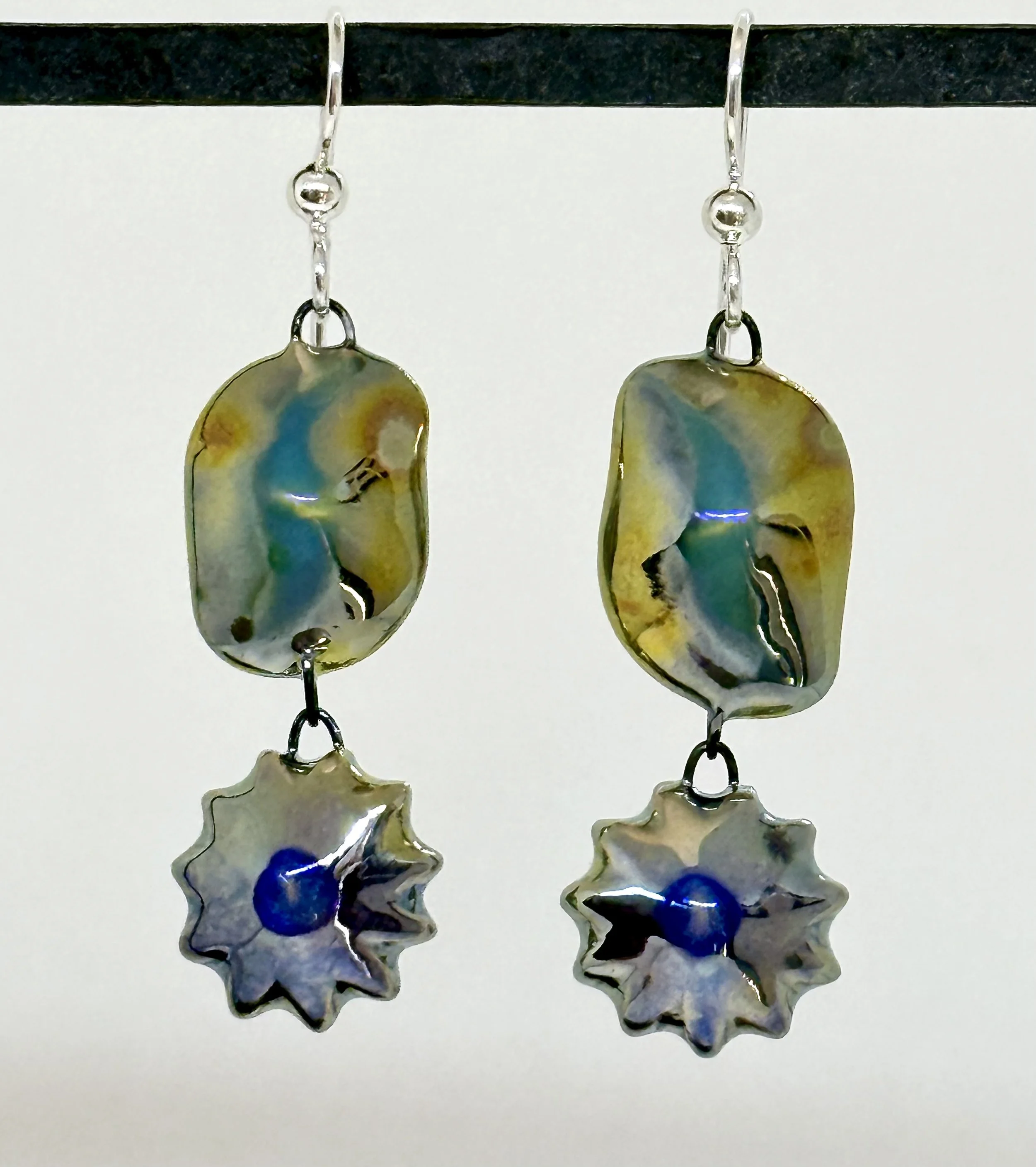 In-glaze lustre ceramic earrings