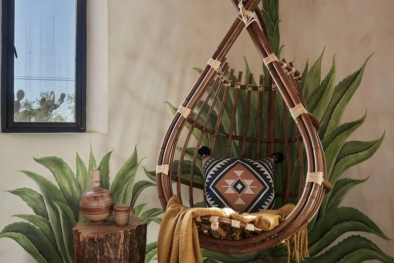 5 - Cozy seating.jpg