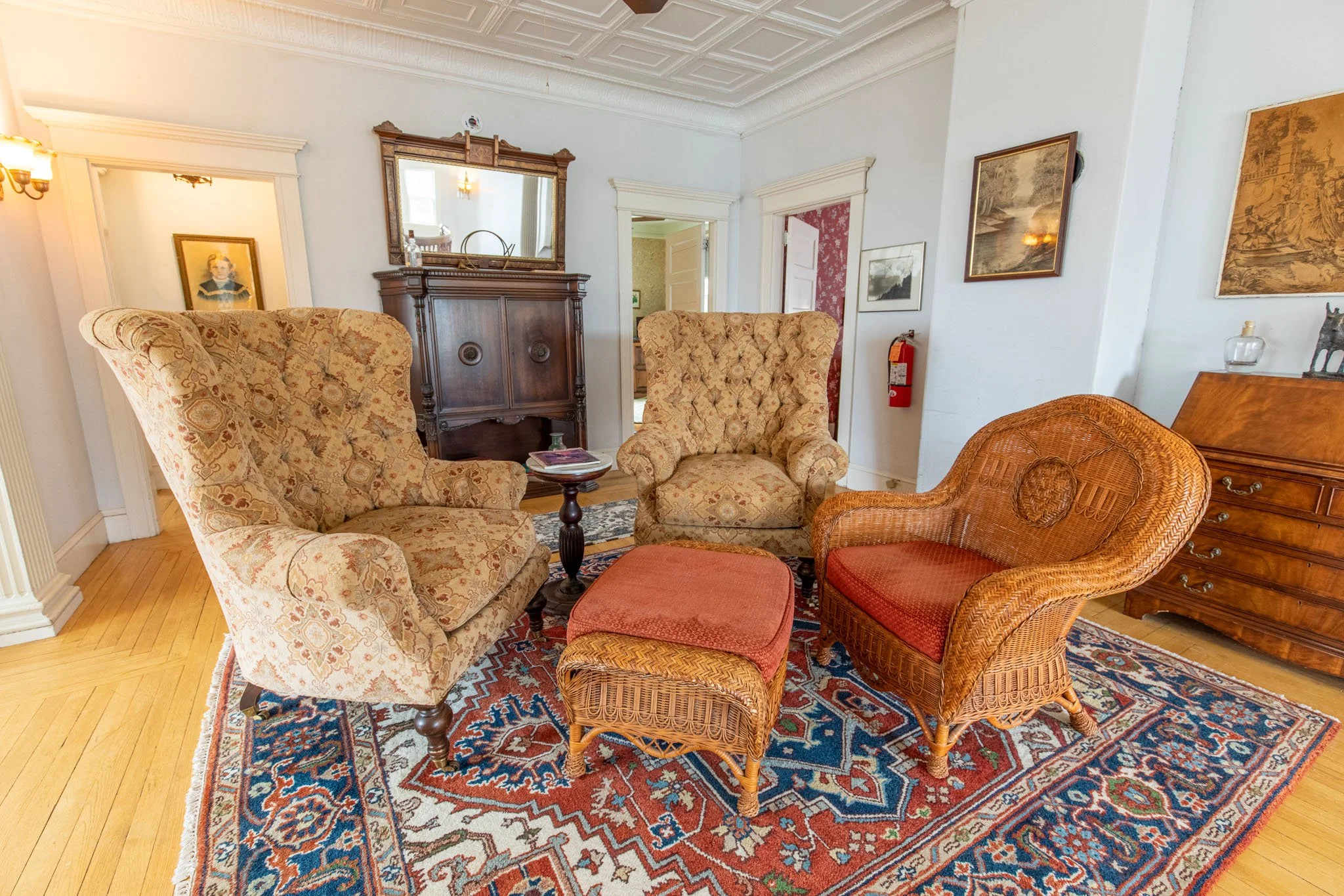 Reading Nook 2.jpg