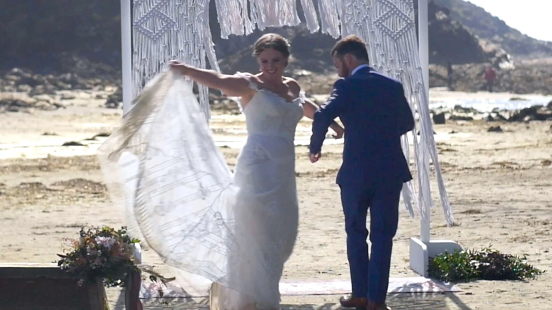 Robyn+%26+Ben+-+Tofino+McKenzie+Beach+Ceremony+%2B+Eco+Lodge+Wedding+-+Evergreen+%26+Bound+Films+-+Tofino+Wedding+Videographers.jpg
