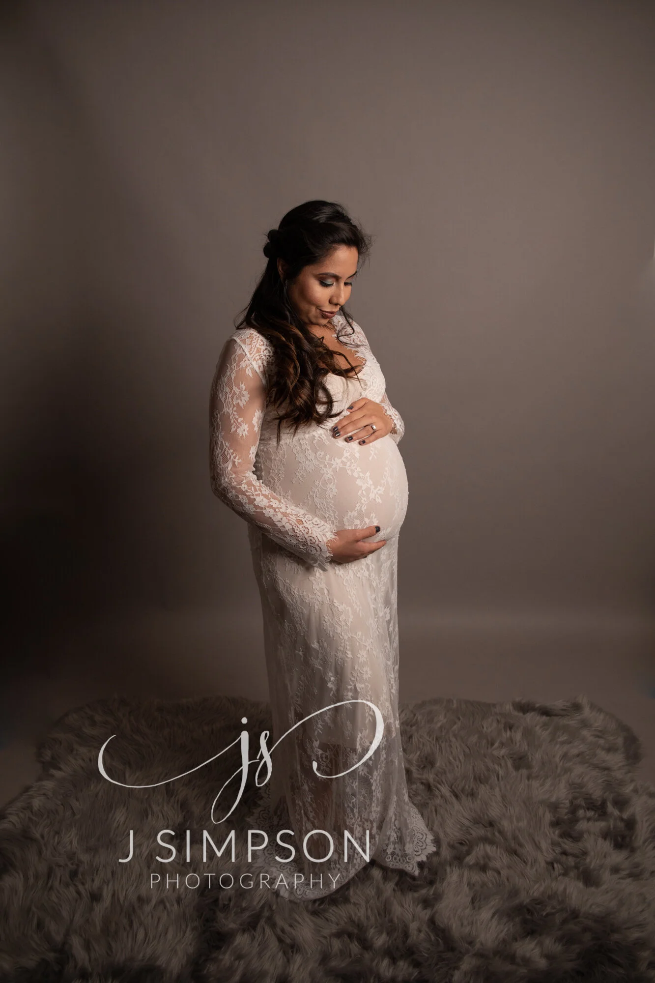 When to Take Maternity Photos — J Simpson Photography Indianapolis and Greenwood Newborn