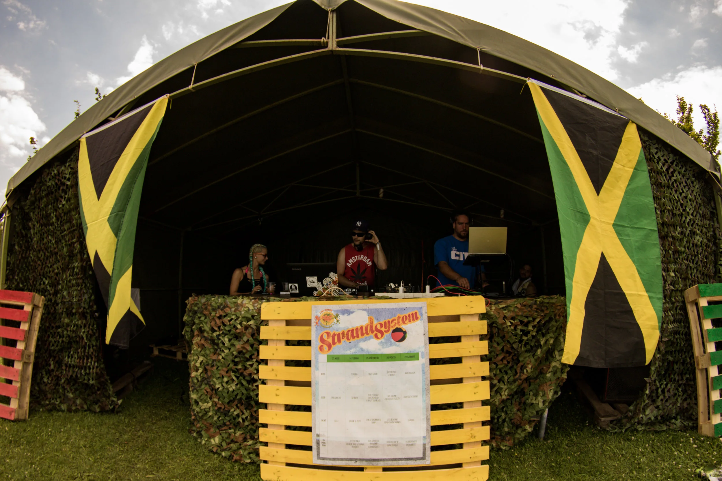Reggae Camp 2019 - Strandsystem and the camp