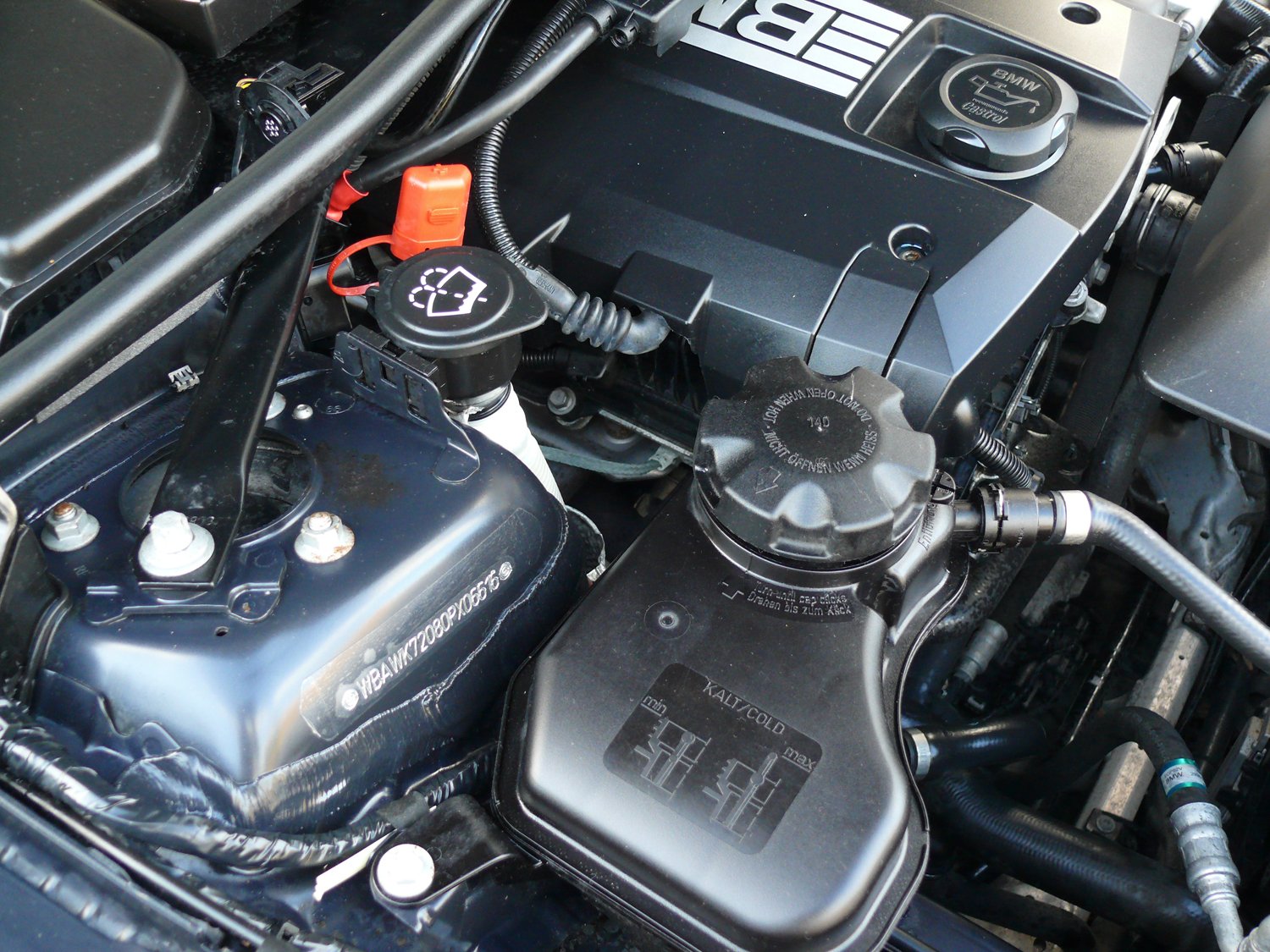BMW Engine 3.jpg