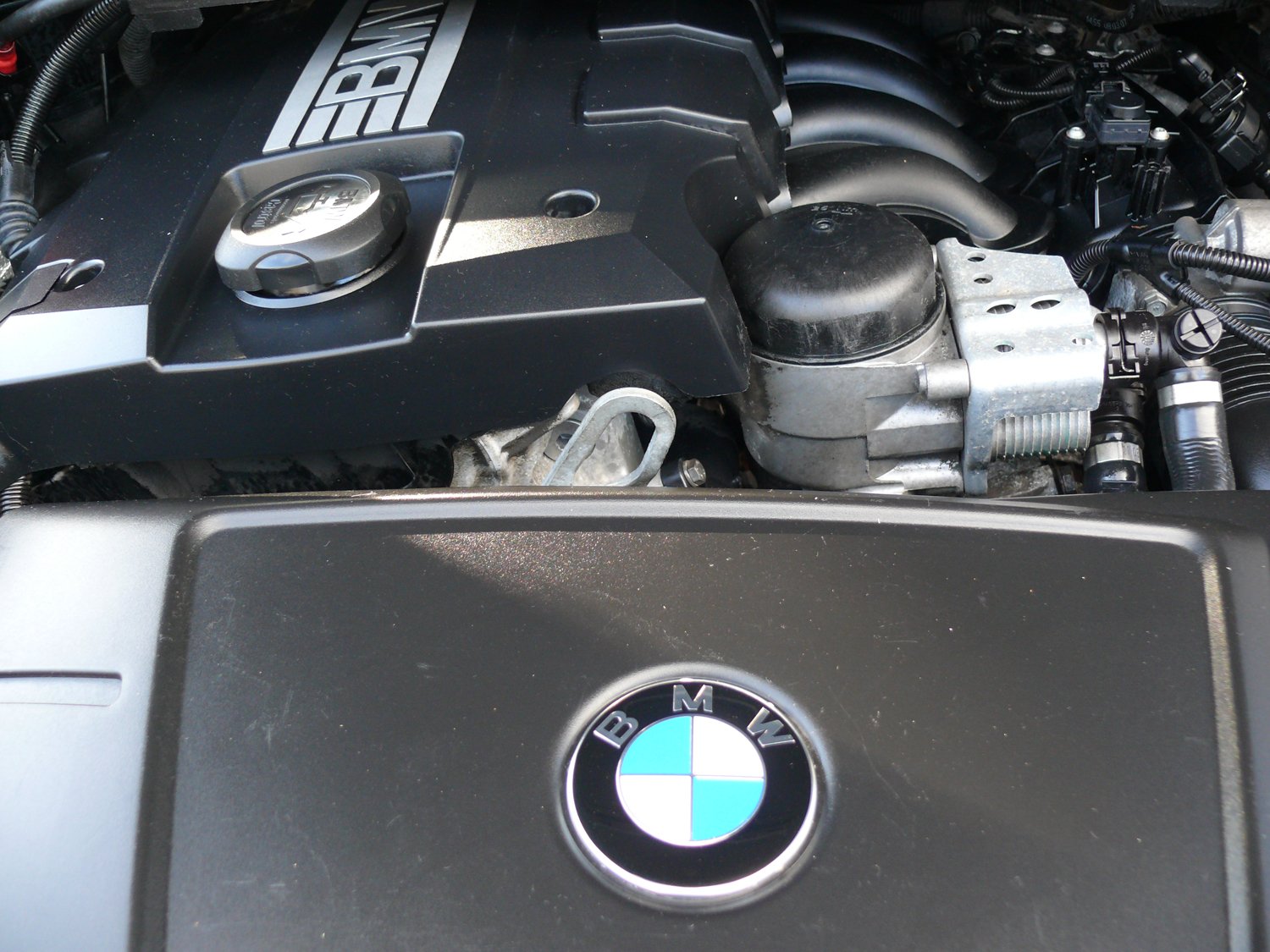 BMW Engine 6.jpg