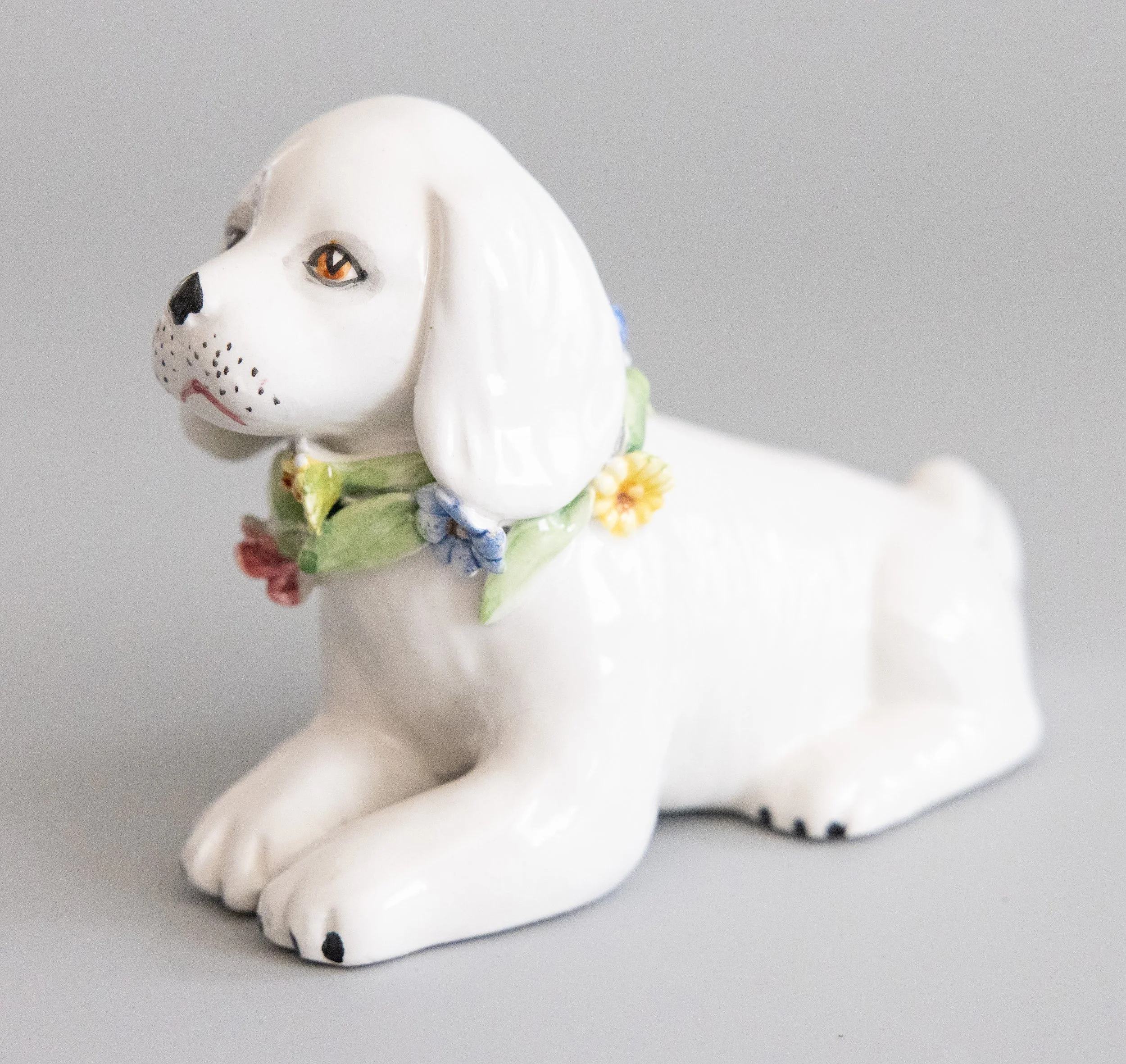 Vintage Italian White Majolica Dog With Flower Wreath