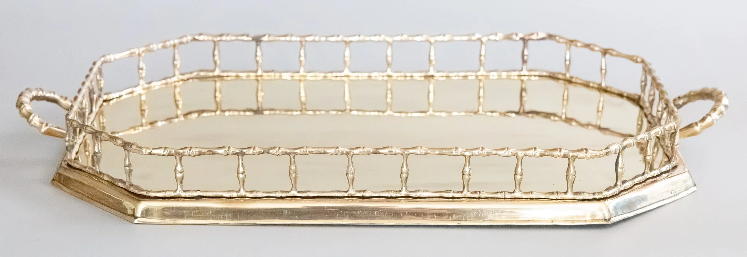 Large Mid-Century Faux Bamboo Polished Brass Octagonal Gallery Serving Tray