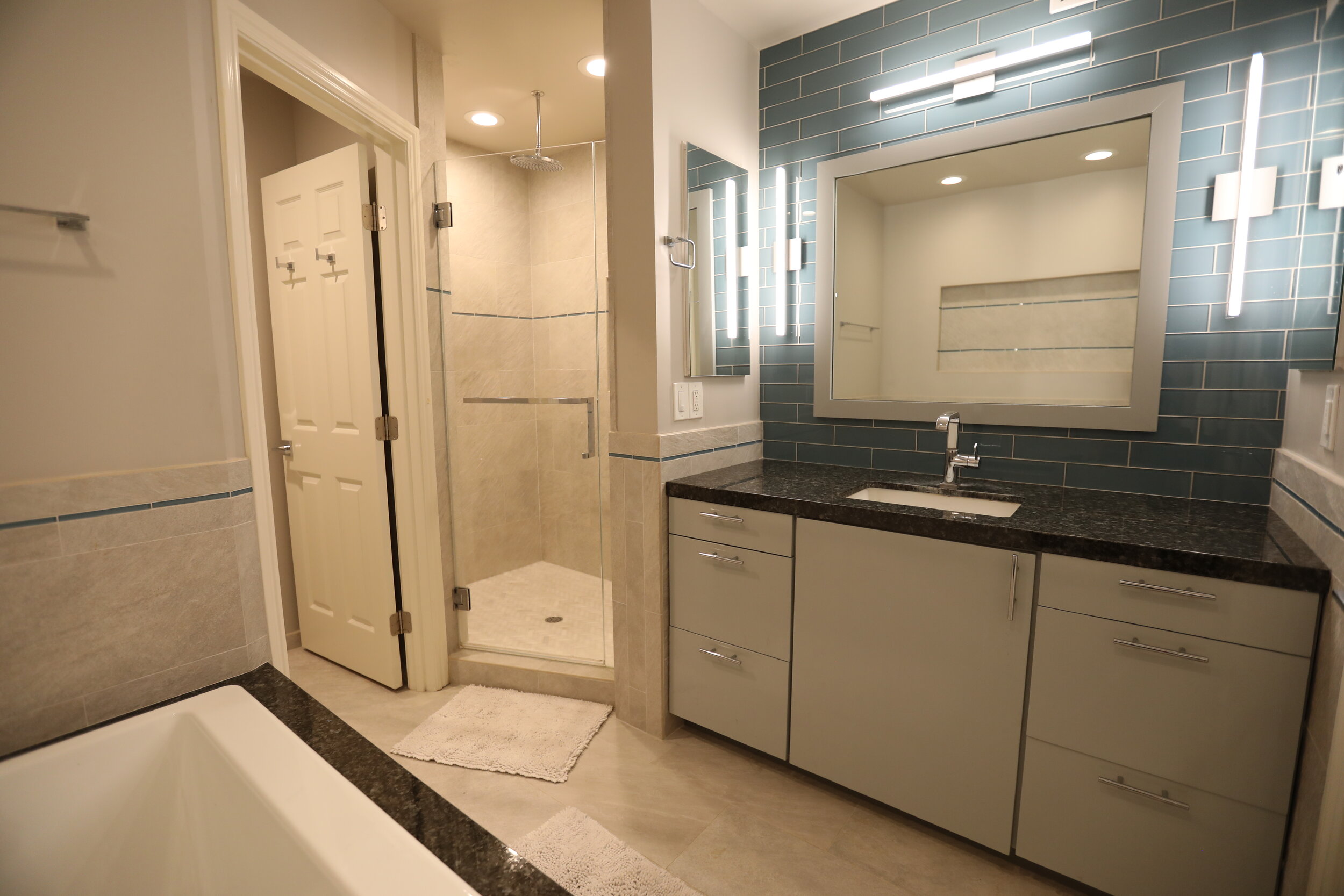 Schiff master bath.JPG