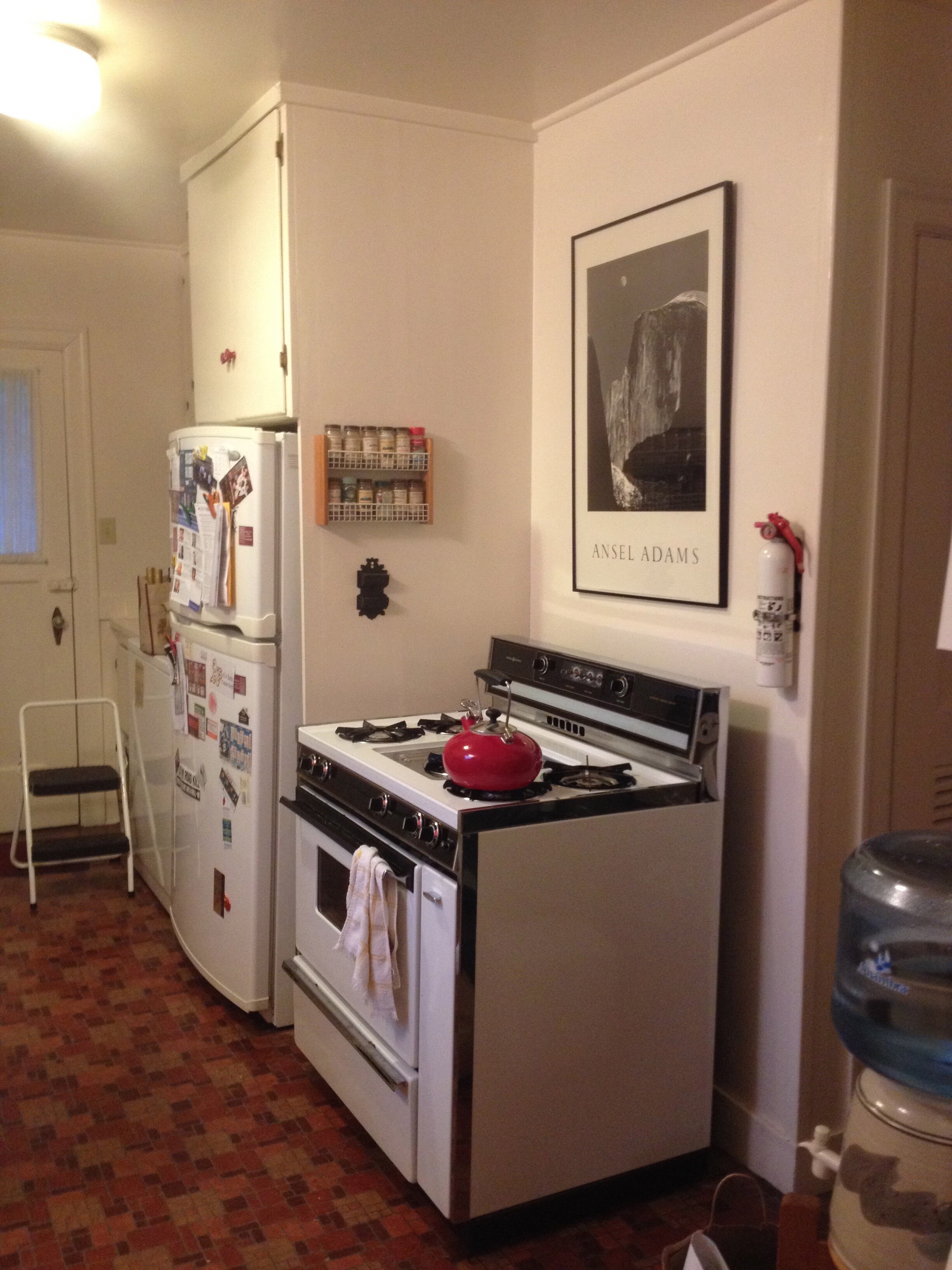 Joanne Kitchen Before.jpg