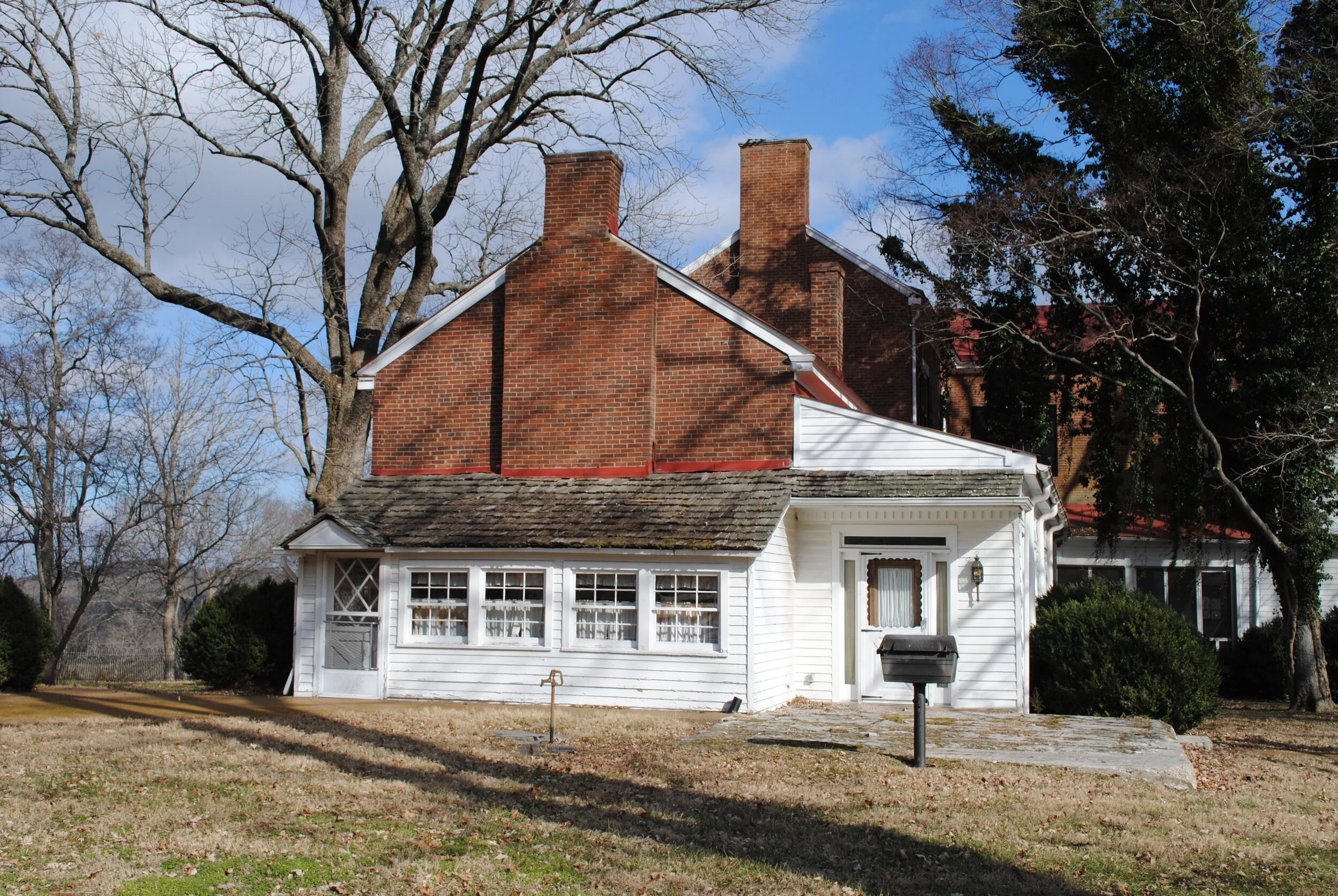HISTORY — Ravenswood Mansion