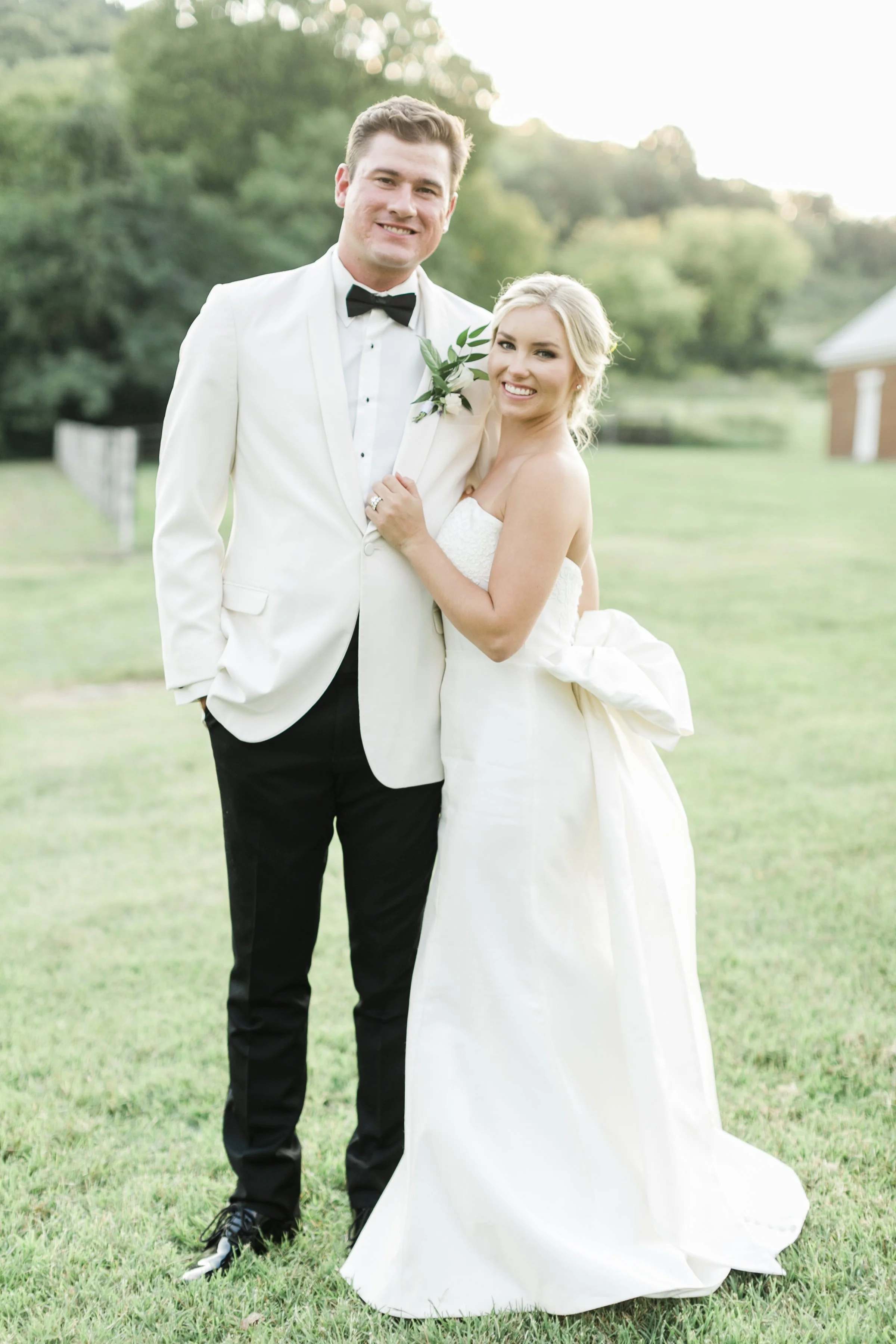 9.17.22_LeslieHolliingsworthPhotography_Alisa+Miles9.17.22_LeslieHolliingsworthPhotography_Alisa+Miles59575.JPG